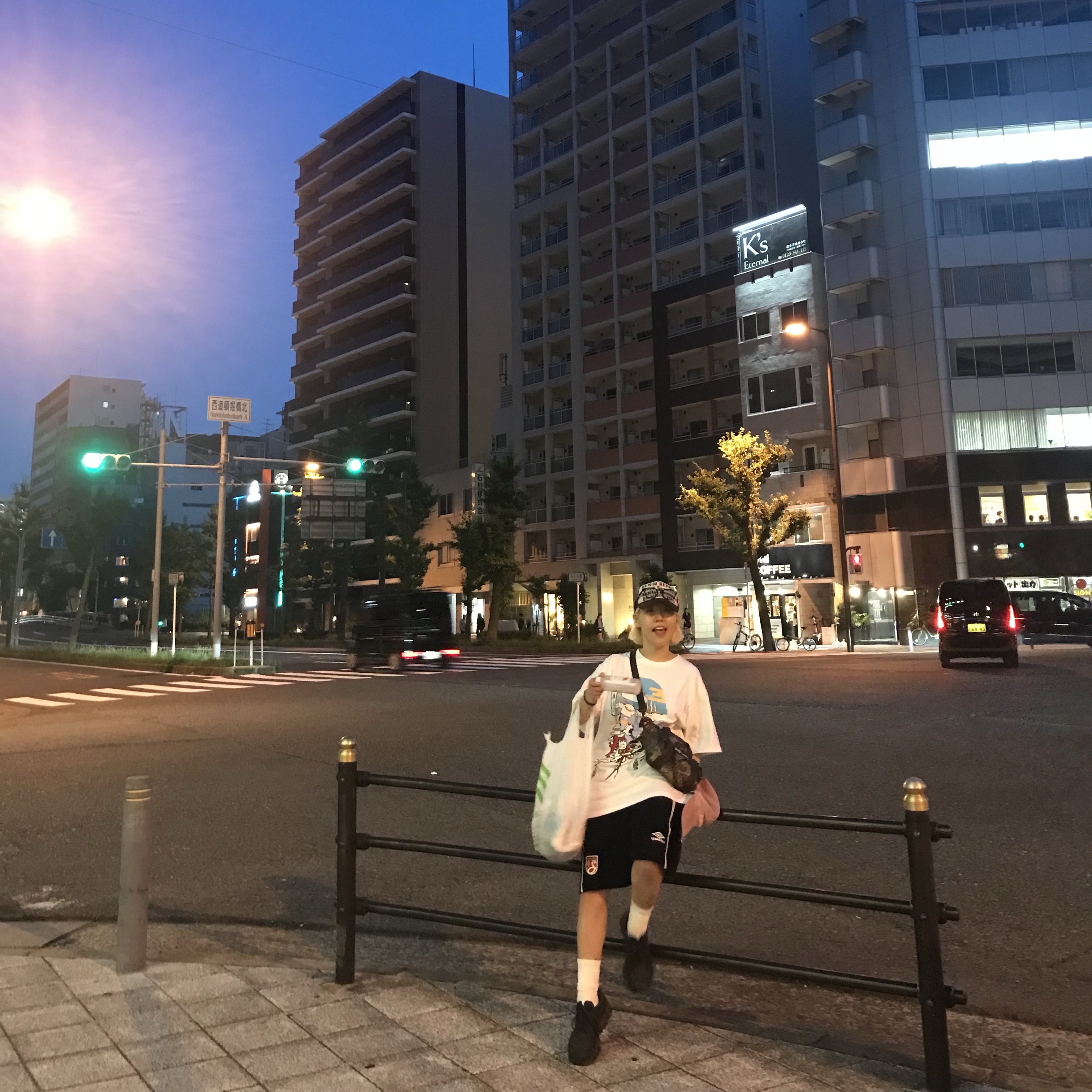 Supreme x Umbro Knit Soccer Shorts Black - 25SS, (W) On Running x Post Archive Faction (Paf) Cloudmonster 2 Thorn Brown 착용 스타일 - 2