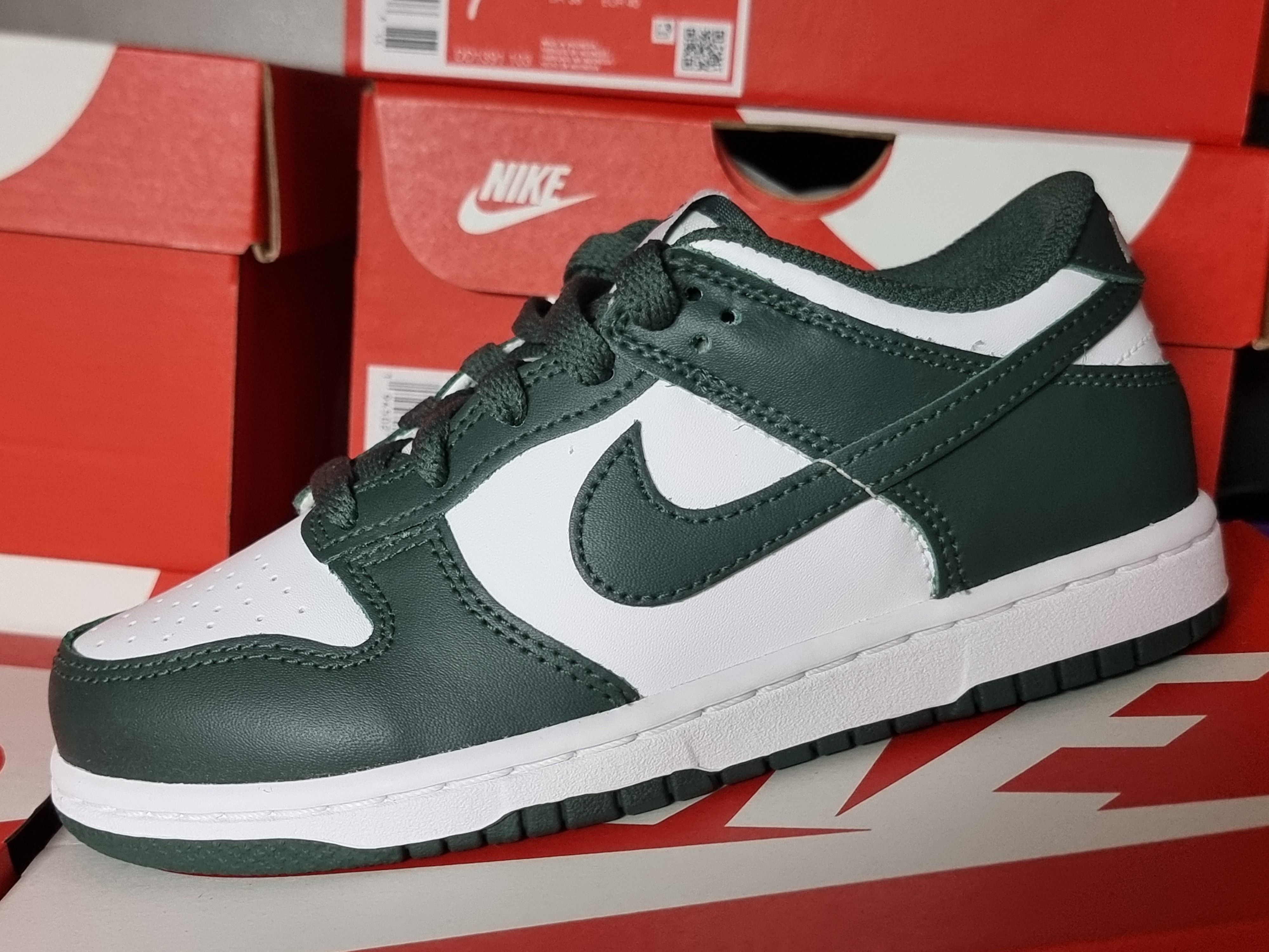(PS) Nike Dunk Low White Vintage Green 착용 스타일