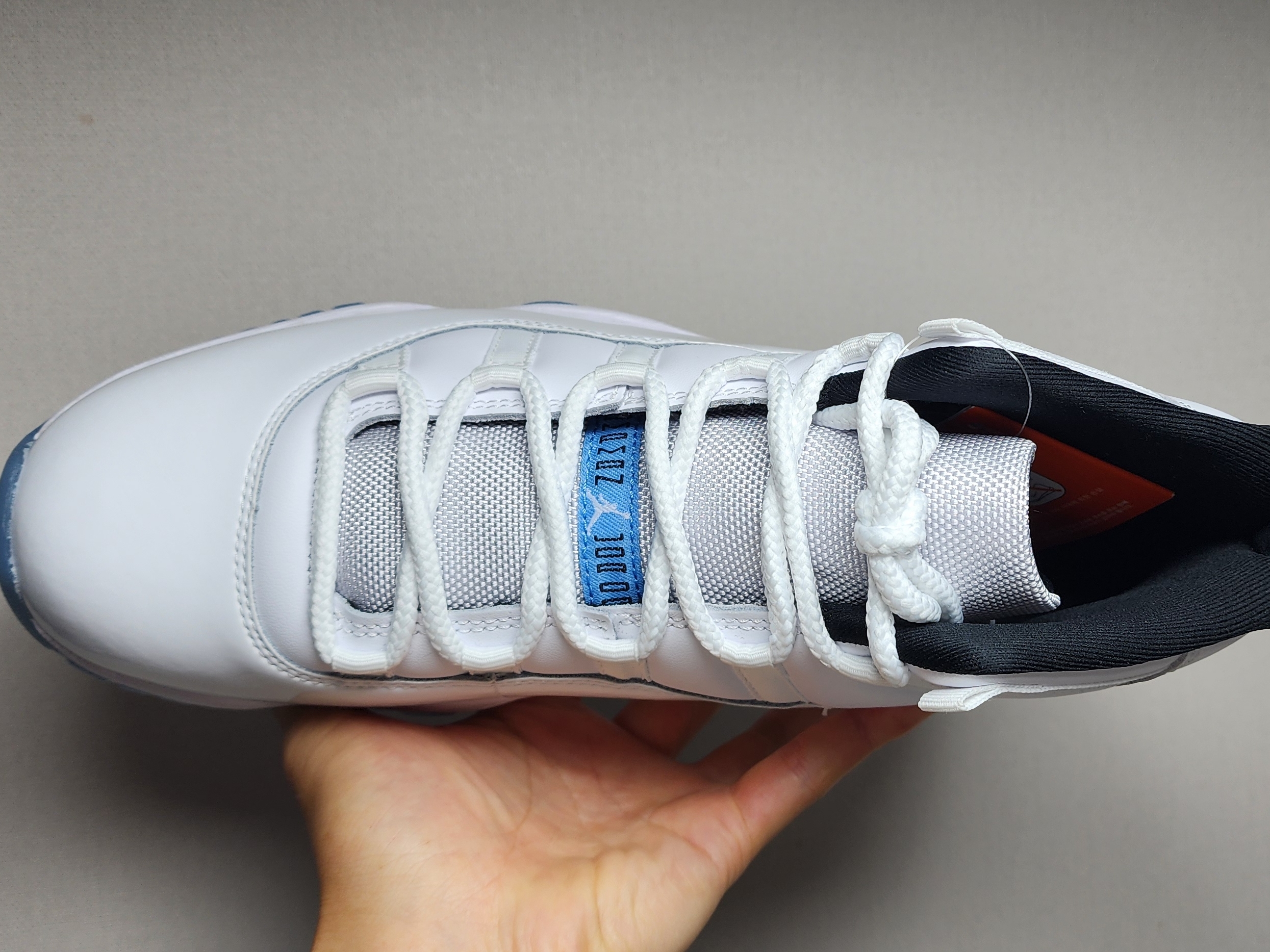 Jordan 11 Retro Legend Blue 2024 착용 스타일