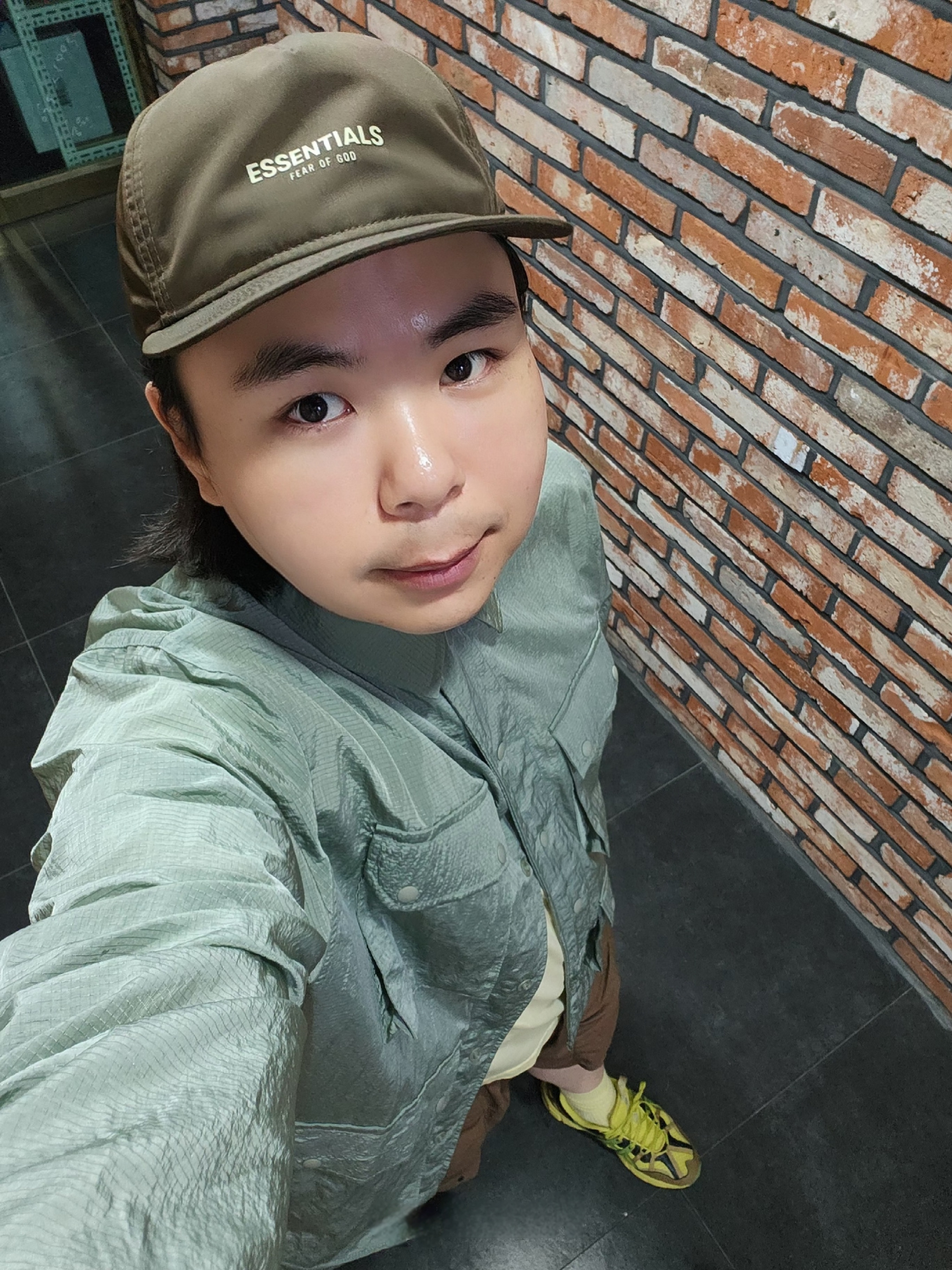 Essentials x New Era Retro Crown Strapback Brown, Asics HS4-S Gel-Sonoma 15-50 Gore-Tex Green Sheen Epsom 착용 스타일 - 1