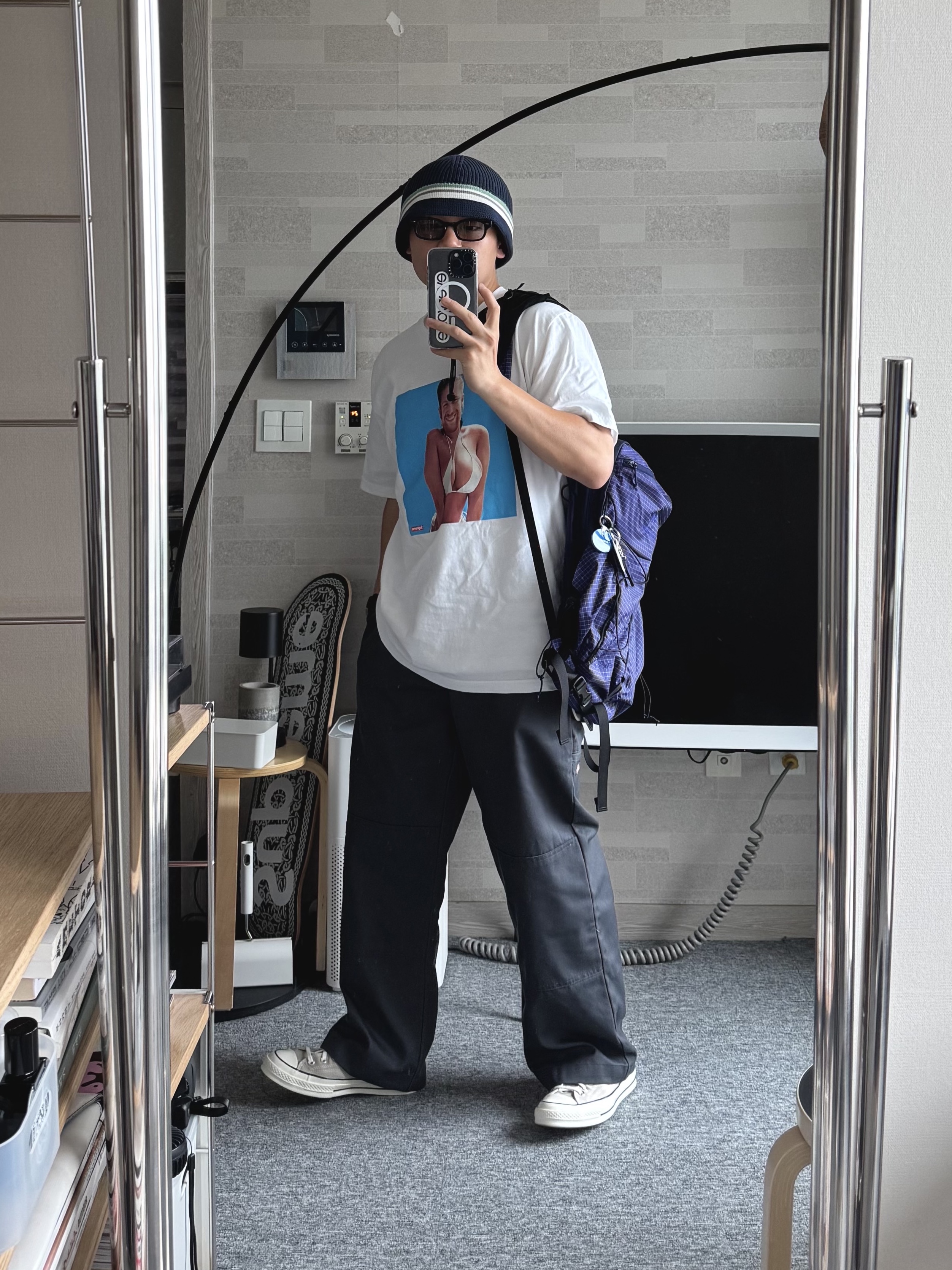 Arc'teryx Aerios 18 Backpack Soulsonic, Supreme x Aphex Twin Windowlicker T-Shirt White - 25SS 착용 스타일