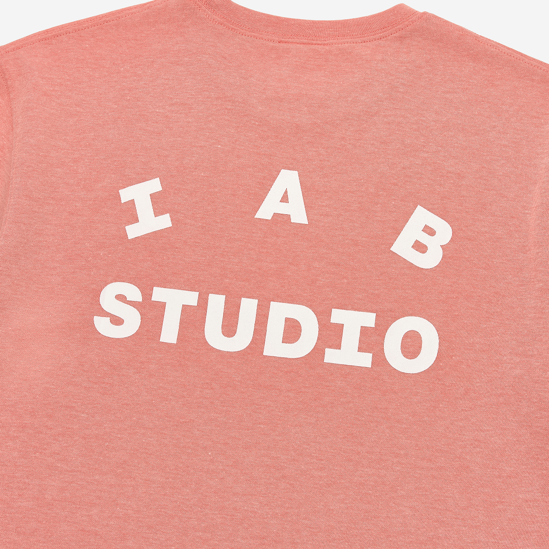 아이앱 스튜디오 티셔츠 살몬(IAB Studio T-Shirt Salmon) - 3