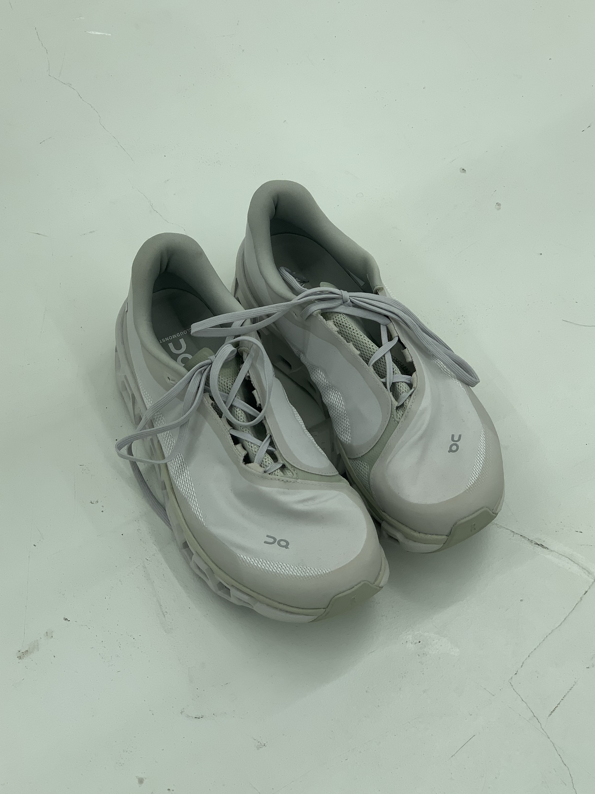On Running x Post Archive Faction (Paf) Cloudmonster 2 Moondust Chalk 착용 스타일