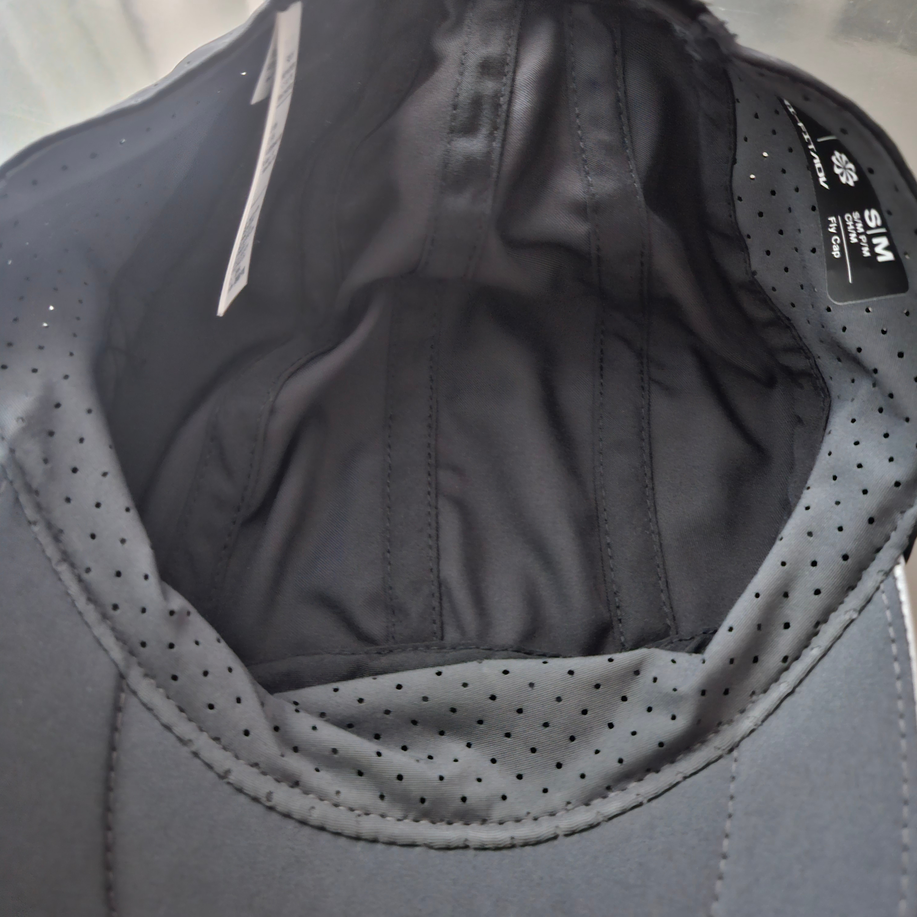 Nike Dri-Fit Adv Fly Unstructured Reflective Design Cap Black 착용 스타일 - 3