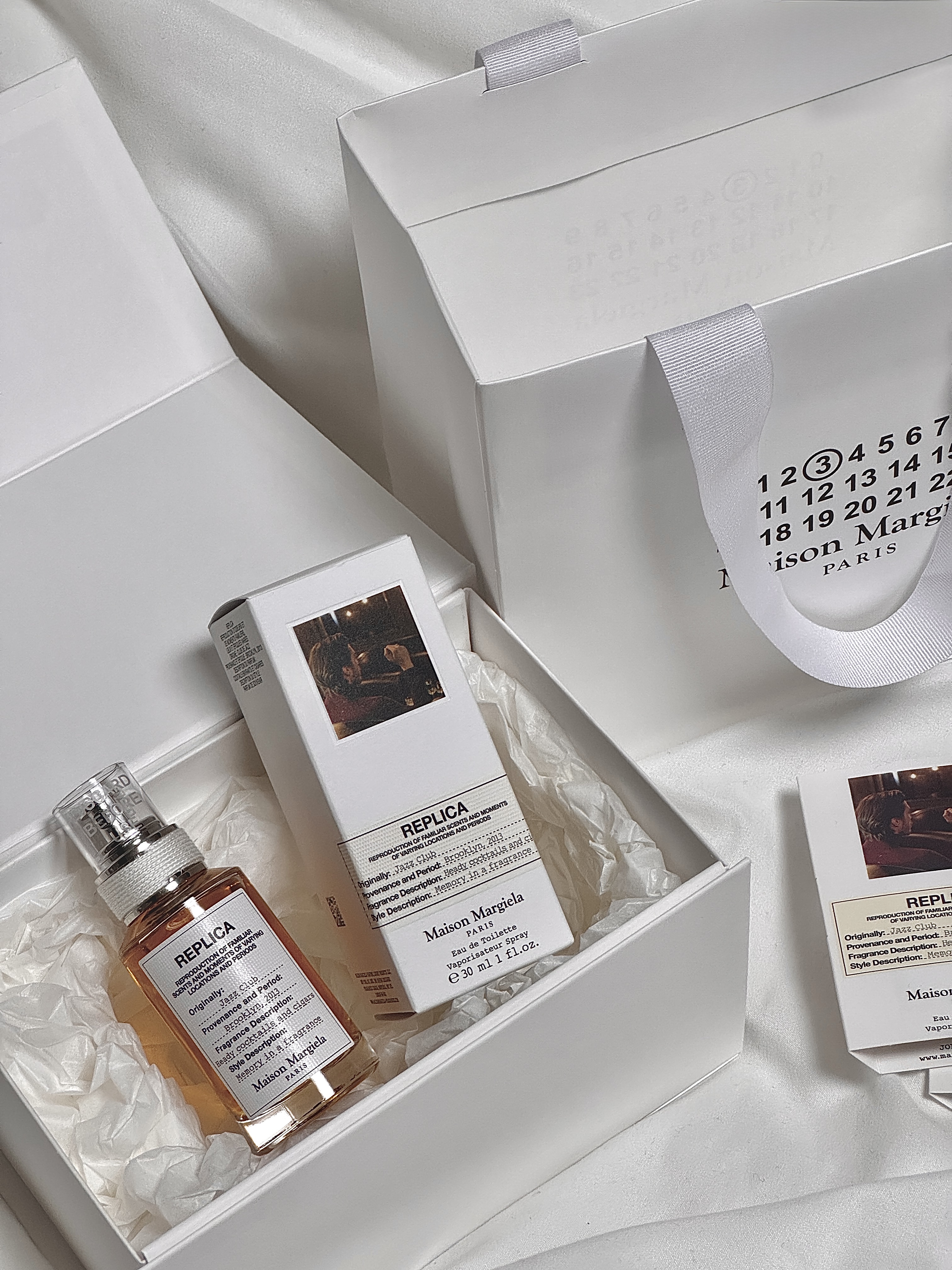 Maison Margiela Replica Jazz Club Eau De Toilette 30ml 착용 스타일 - 1