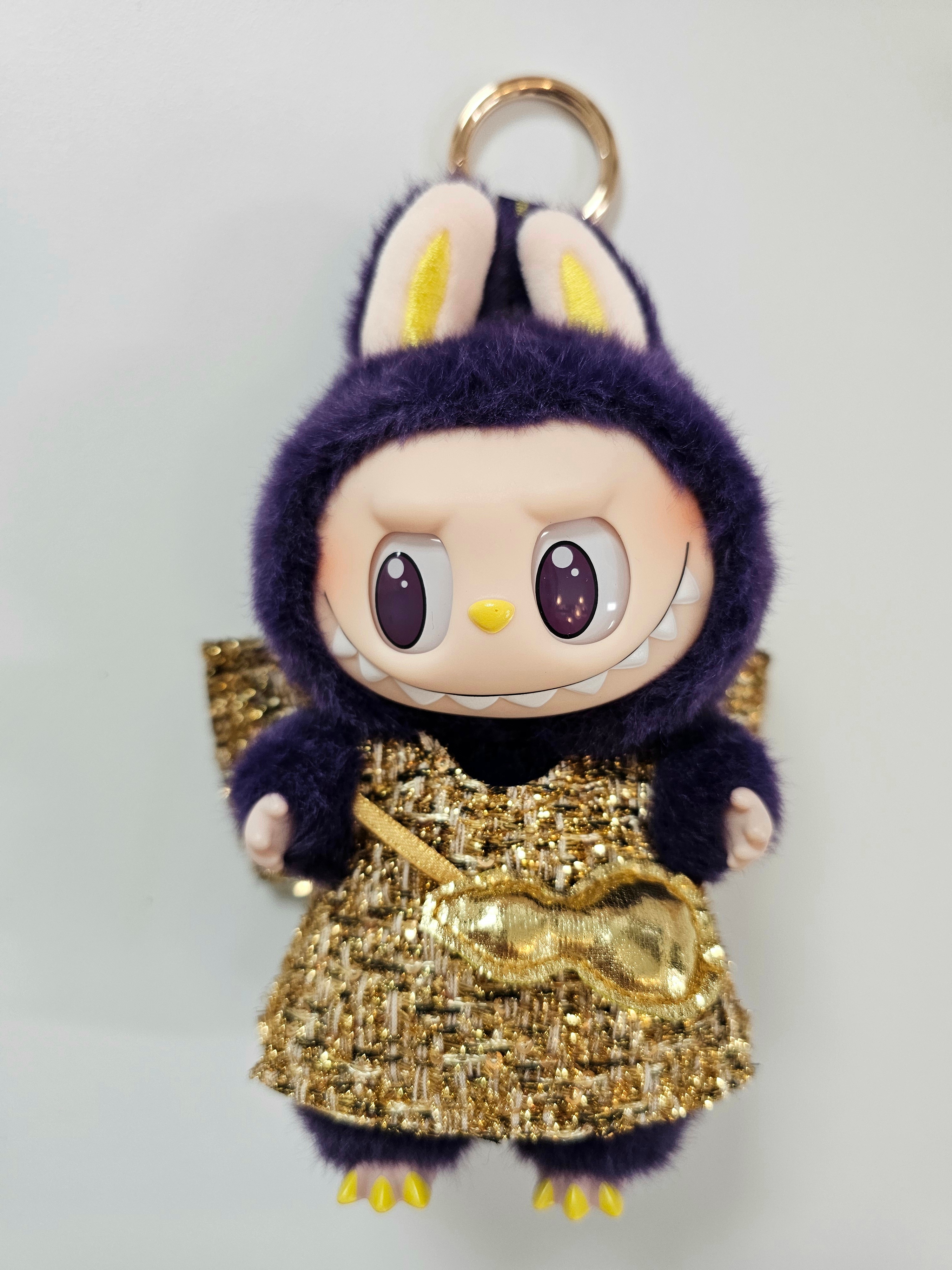 Pop Mart Labubu x Pronounce Lucky Fairy Toy Keyring 착용 스타일 - 2