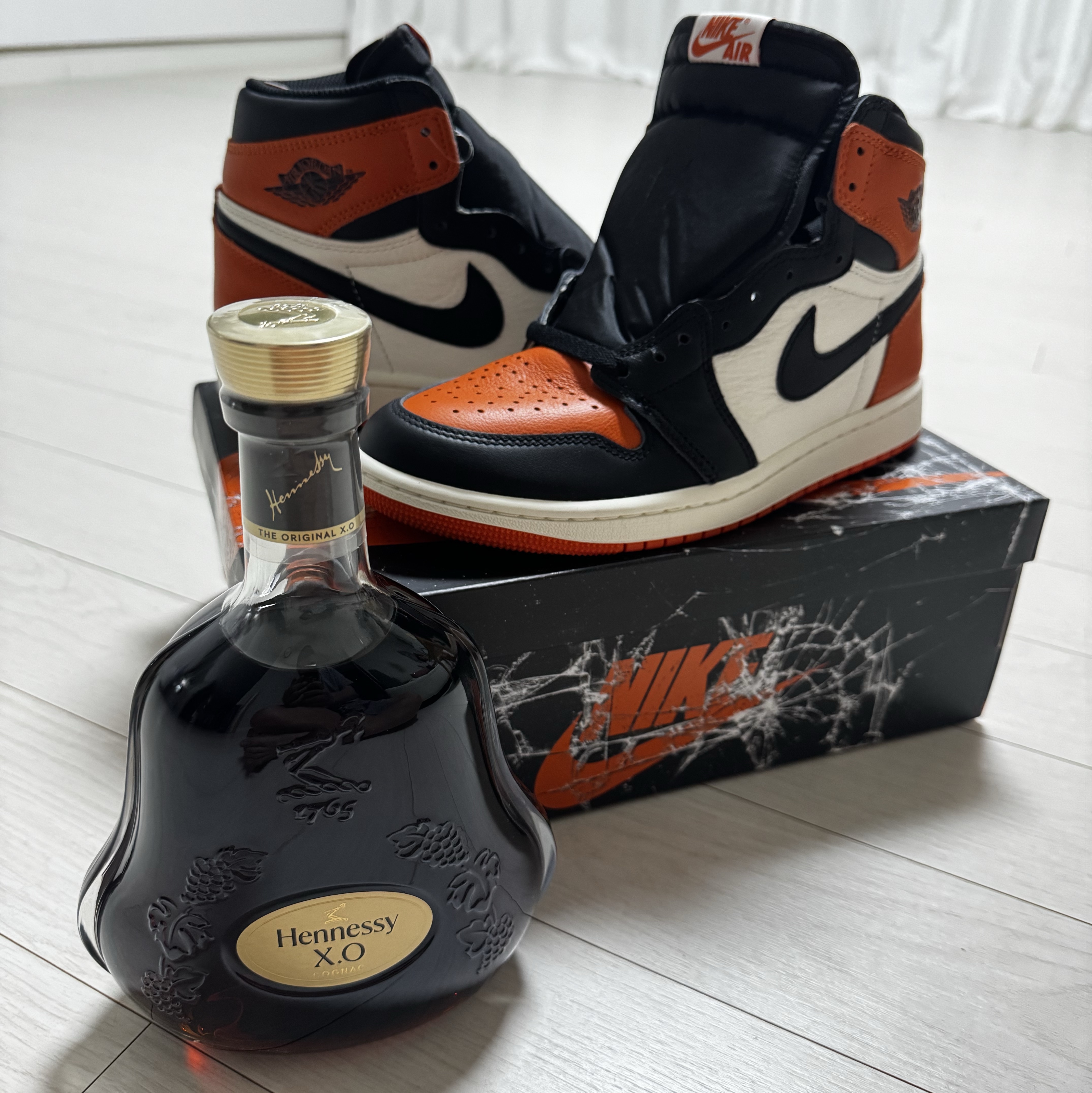 Jordan 1 Retro High OG Shattered Backboard 착용 스타일