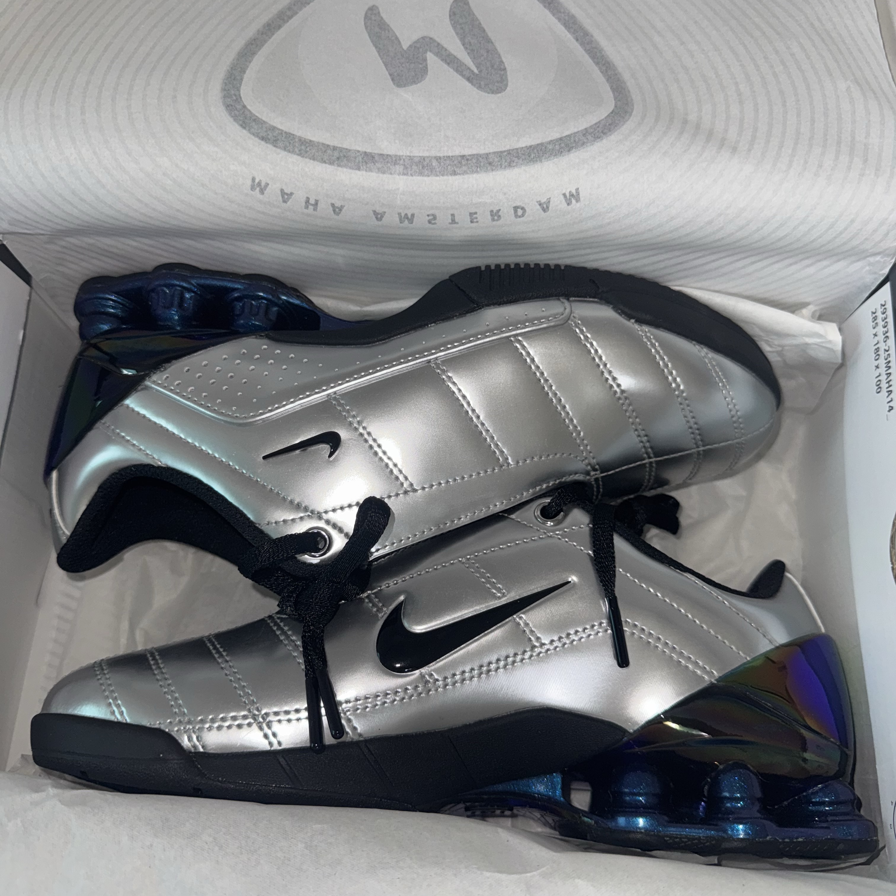 (W) Nike x Maha Amsterdam Total 90 Shox Magia Black and Metallic Silver, (W) Nike x Maha Amsterdam Total 90 Shox Magia Metallic Silver Black 착용 스타일 - 4