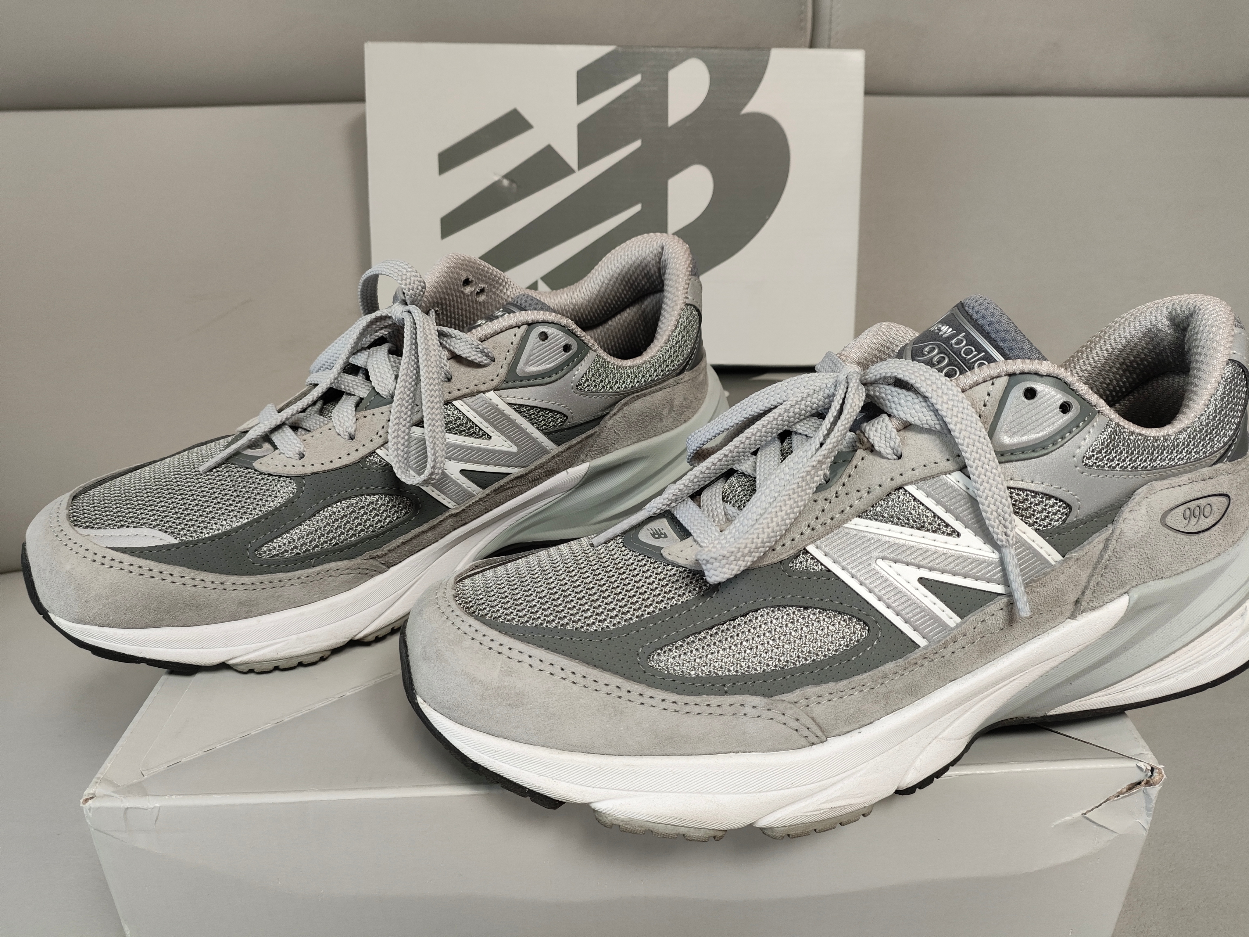 New Balance 990v6 Made in USA Grey - D Standard 착용 스타일 - 1