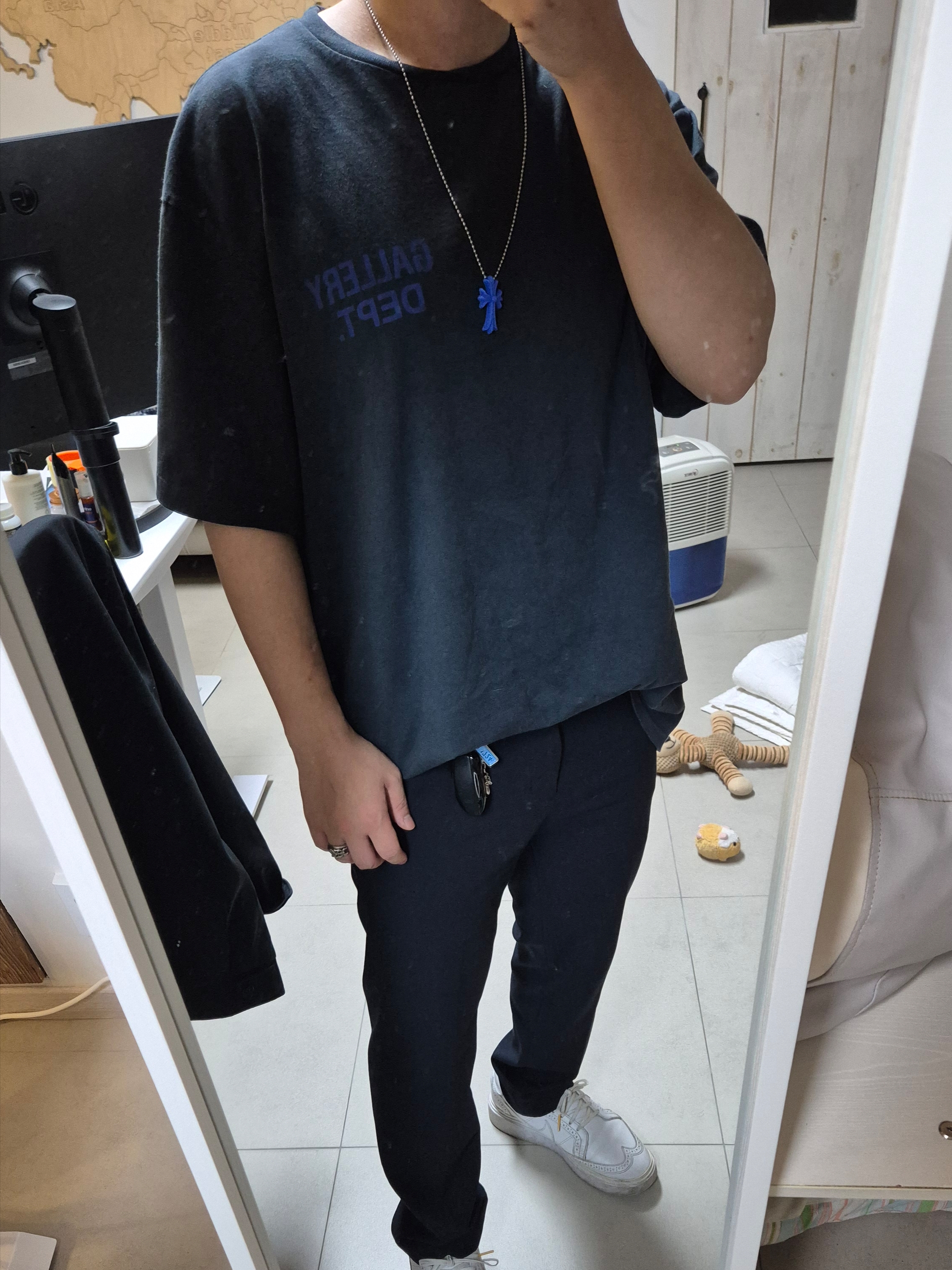 Supreme Arc Denim Coaches Jacket Washed Indigo - 25SS, Chrome Hearts Silichrome CH Cross Pendant Blue 2023 착용 스타일 - 4