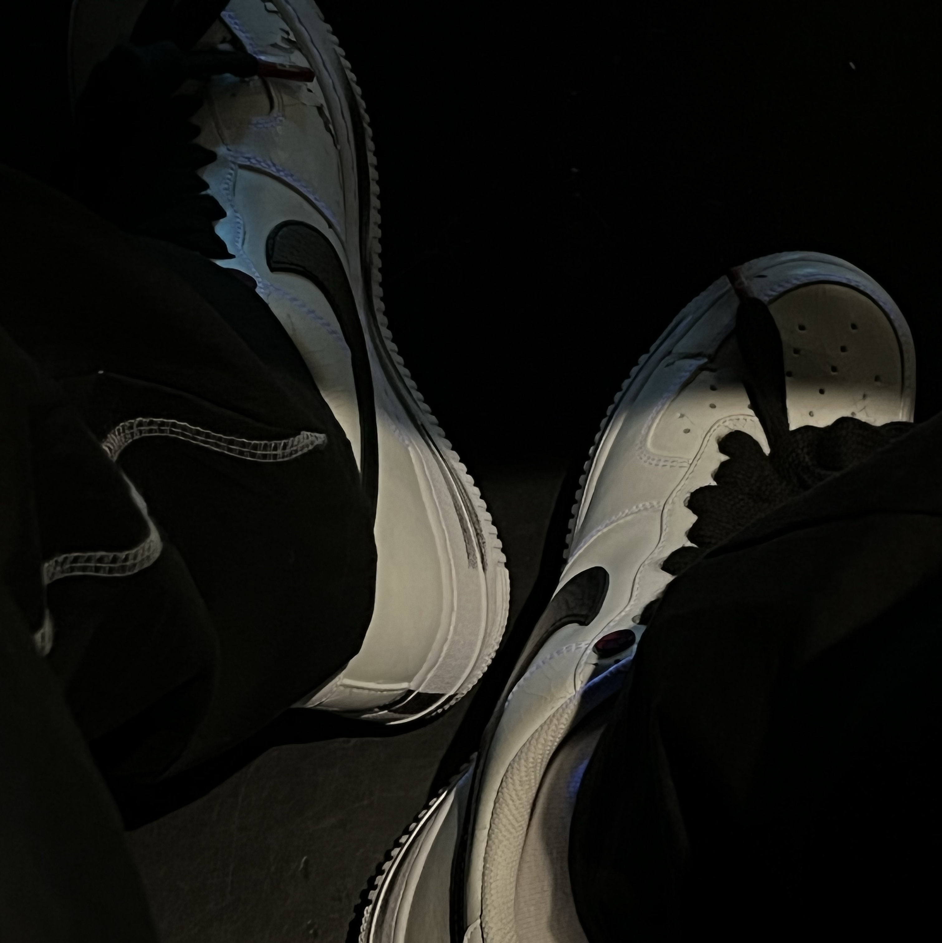 Nike x Peaceminusone Air Force 1 Low Para-Noise 2.0 착용 스타일