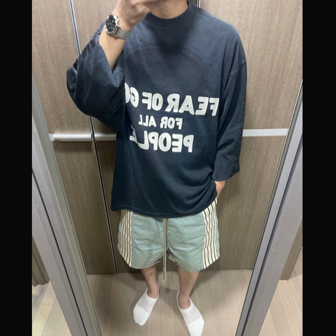 Fear of God Striped Insert Shorts Blue, Essentials Classic Short Sleeve T-Shirt Bright White - 25SS 착용 스타일 - 1