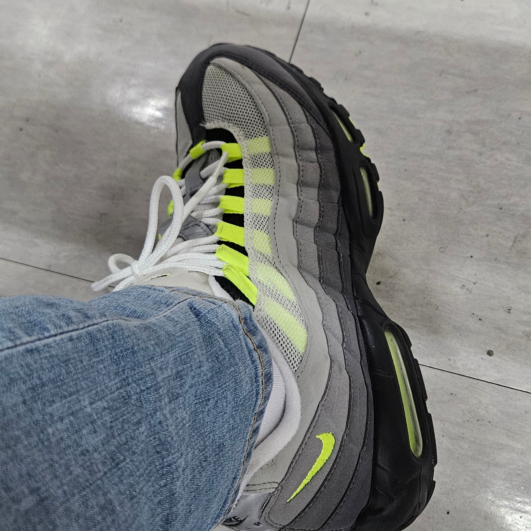 Nike Air Max 95 OG Neon 2015 착용 스타일