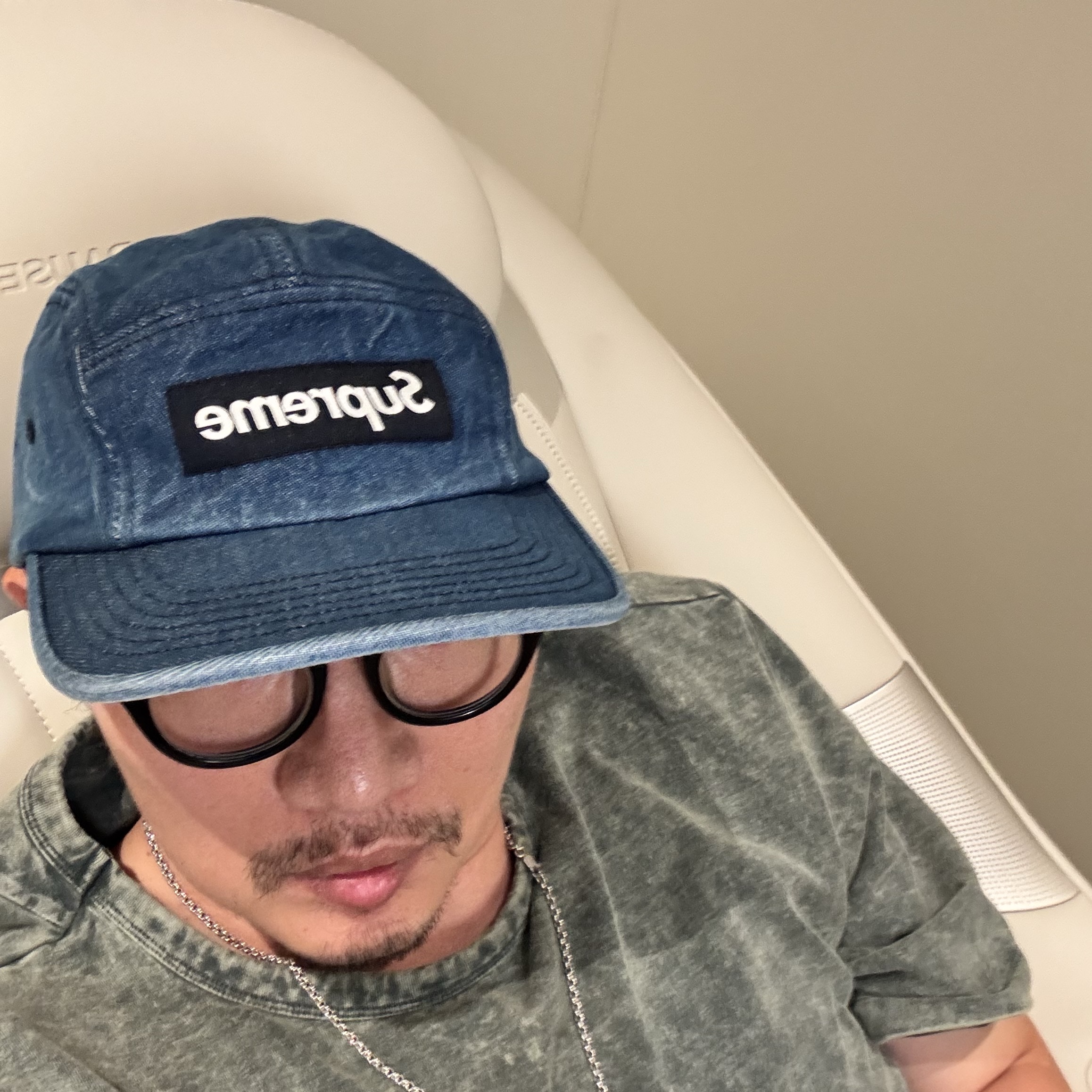 Supreme Washed Chino Twill Camp Cap Denim - 24FW 착용 스타일