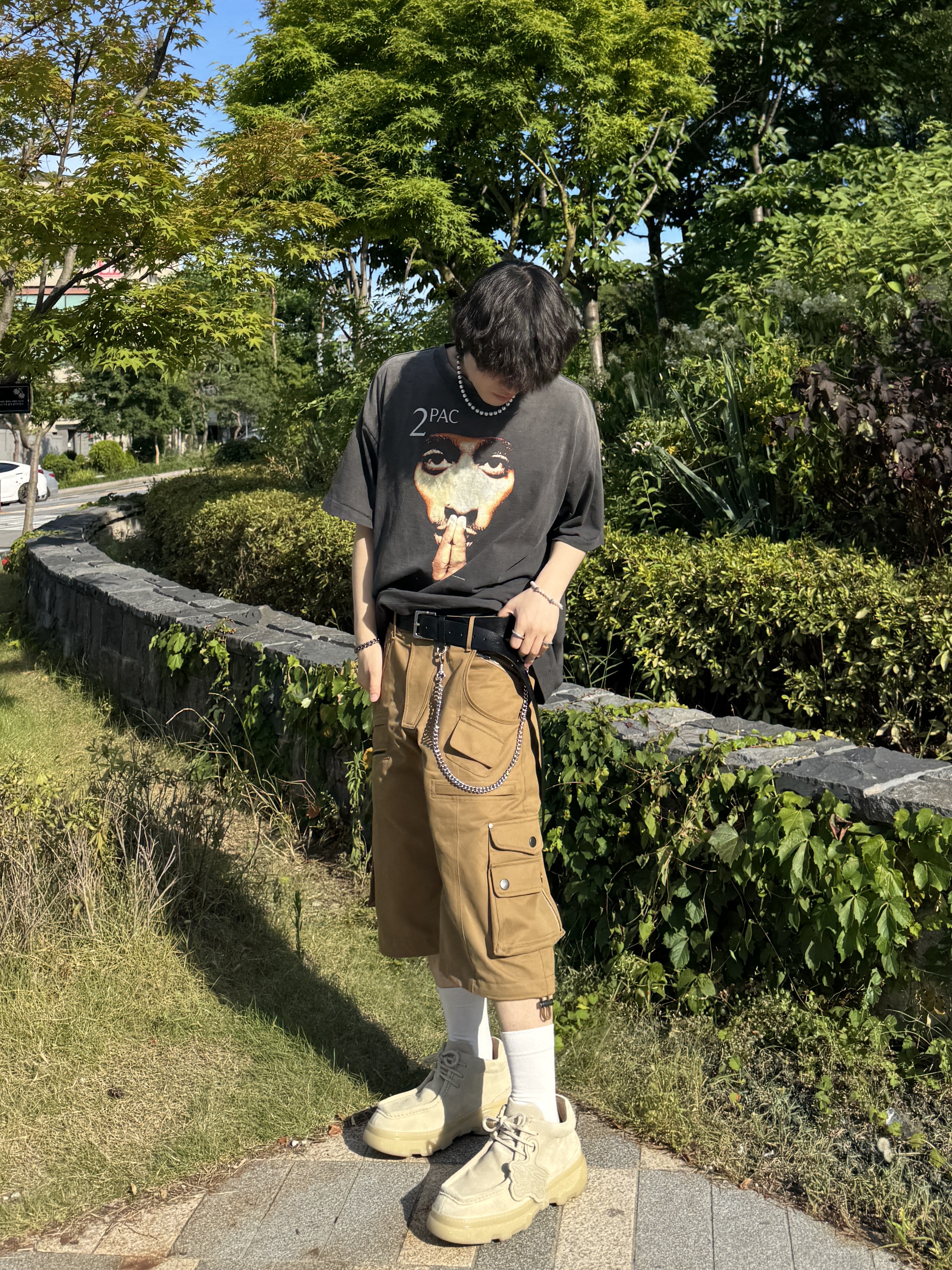Saint Mxxxxxx x 2Pac S/S T-Shirt Black - 25SS, Burberry Suede Creeper Mid Shoes Clay 착용 스타일 - 2