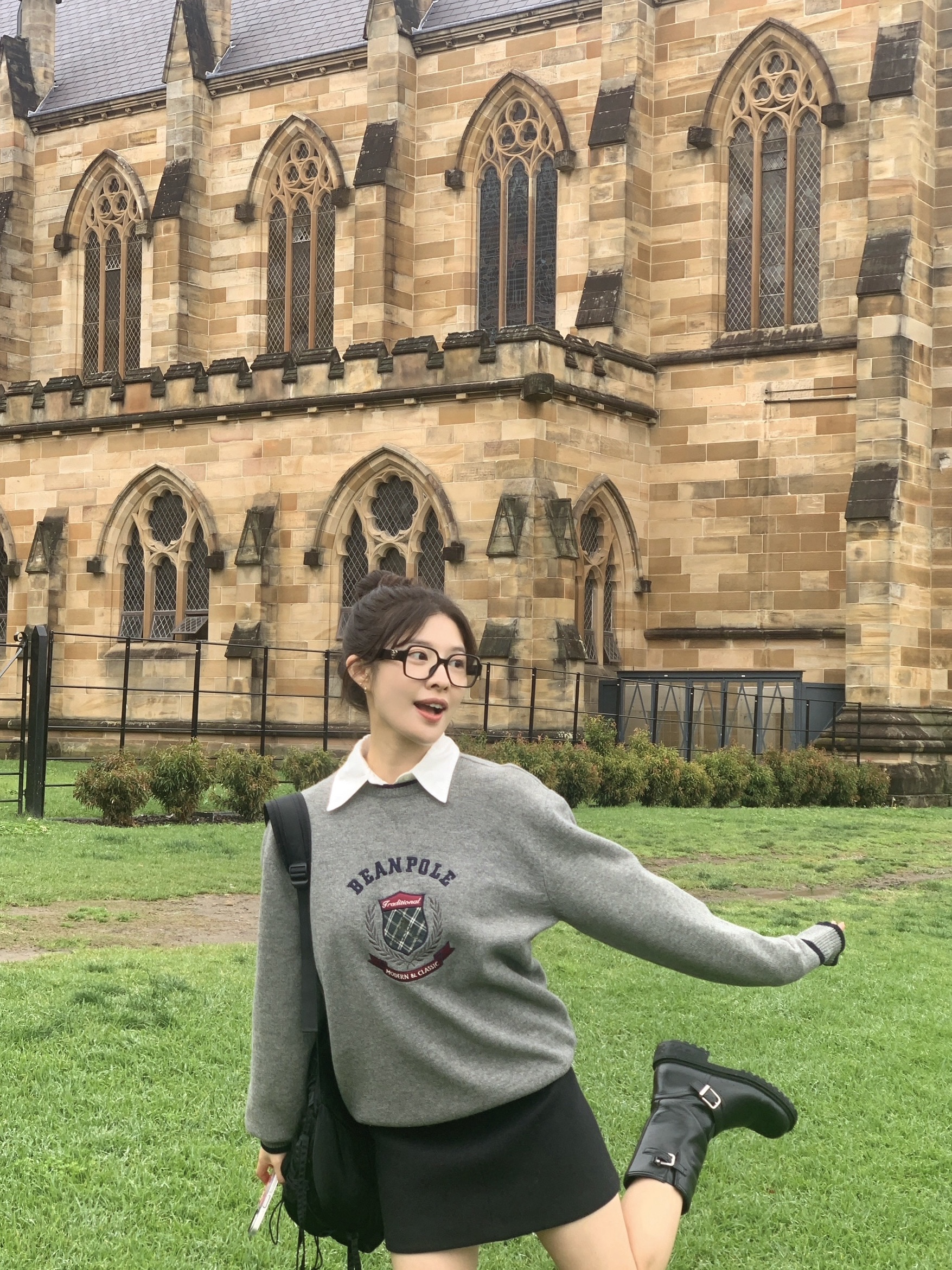 Chanel Square Blue Light Glasses Acetate & Black Asian Fit, Chanel Square Blue Light Glasses Acetate & Black International Fit 착용 스타일 - 1