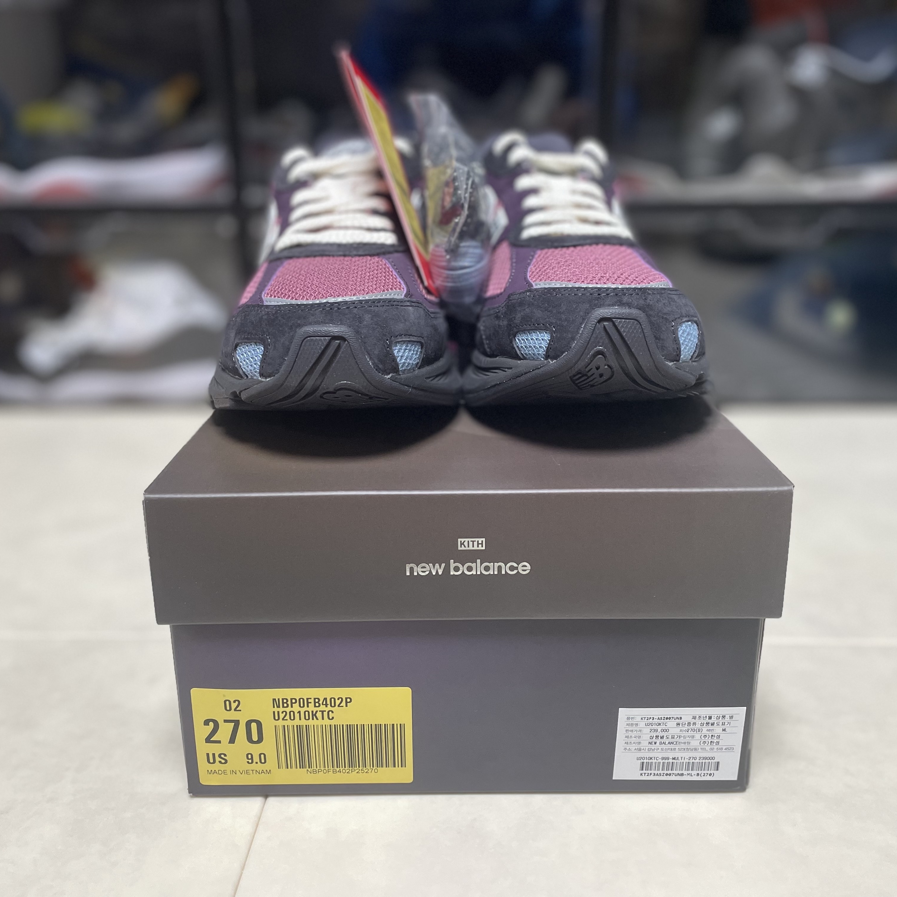New Balance x Ronnie Fieg 2010 Abzorb Purple Purple 착용 스타일 - 3