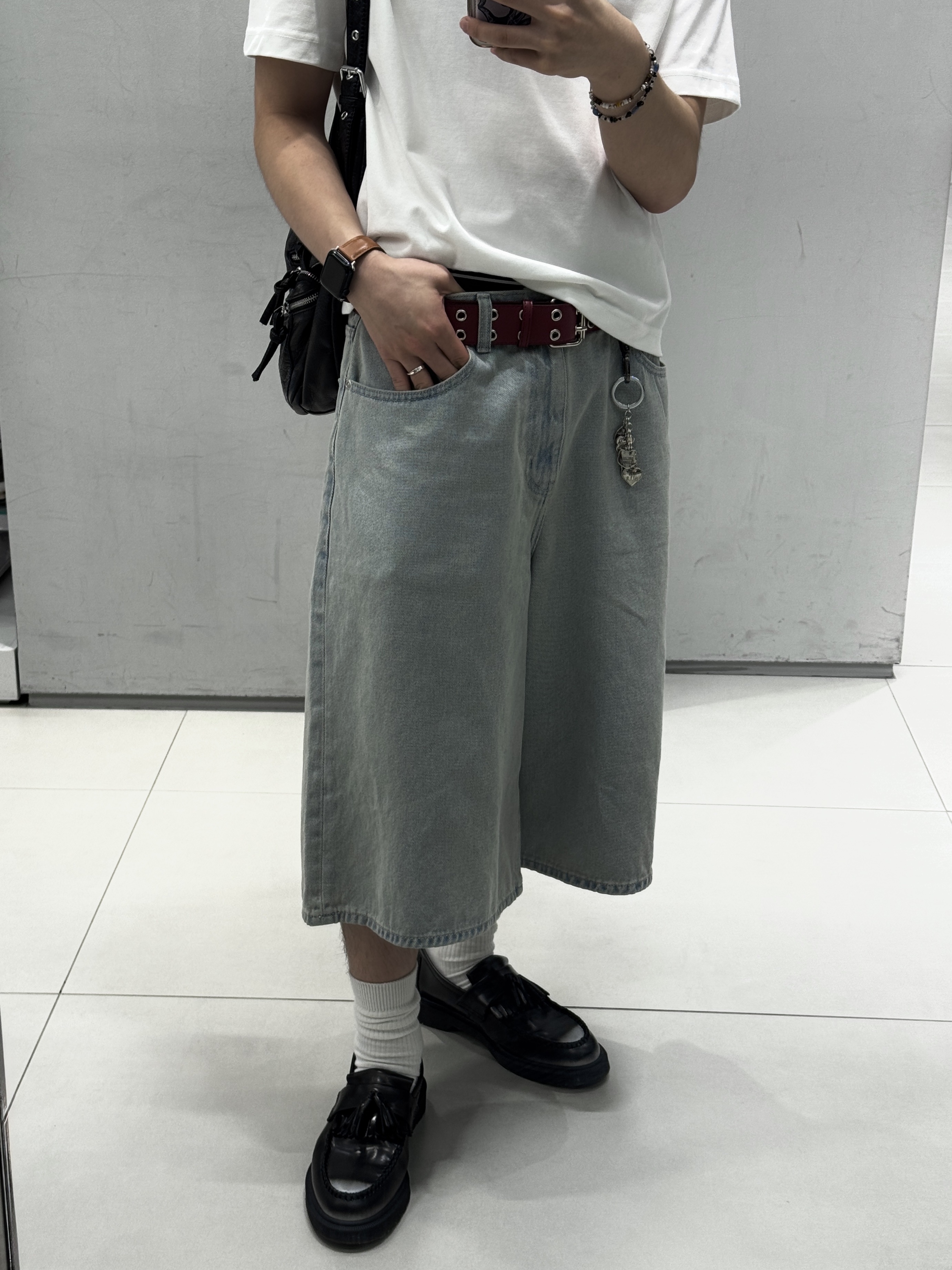 Dr. Martens Adrian Tassel Arcadia Rub Off Leather Loafers Silver, Kinchi x My Name Is Peter Boots - 888 (a) Yellow 착용 스타일 - 2