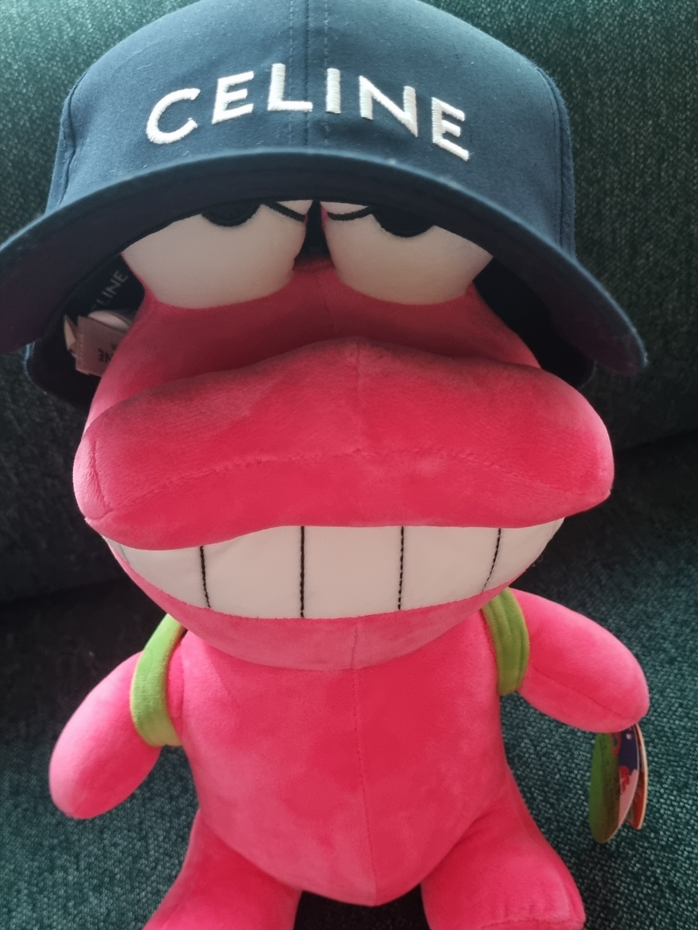 Celine Baseball Cap in Cotton Black 착용 스타일