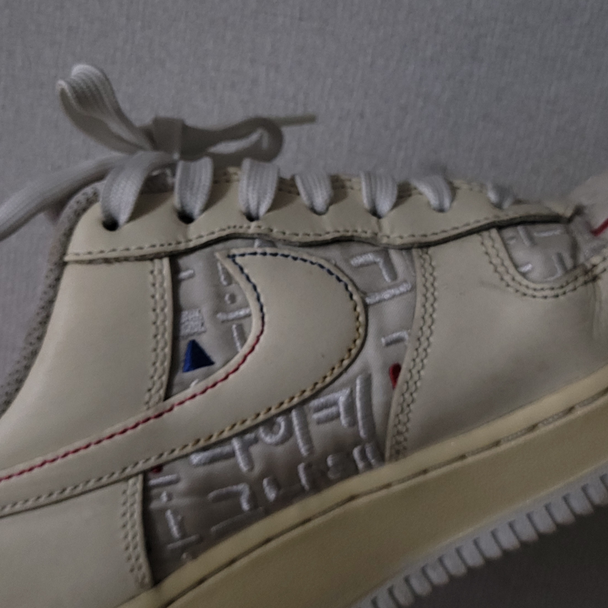 (W) Nike Air Force 1 '07 LV8 Hangul Day 착용 스타일