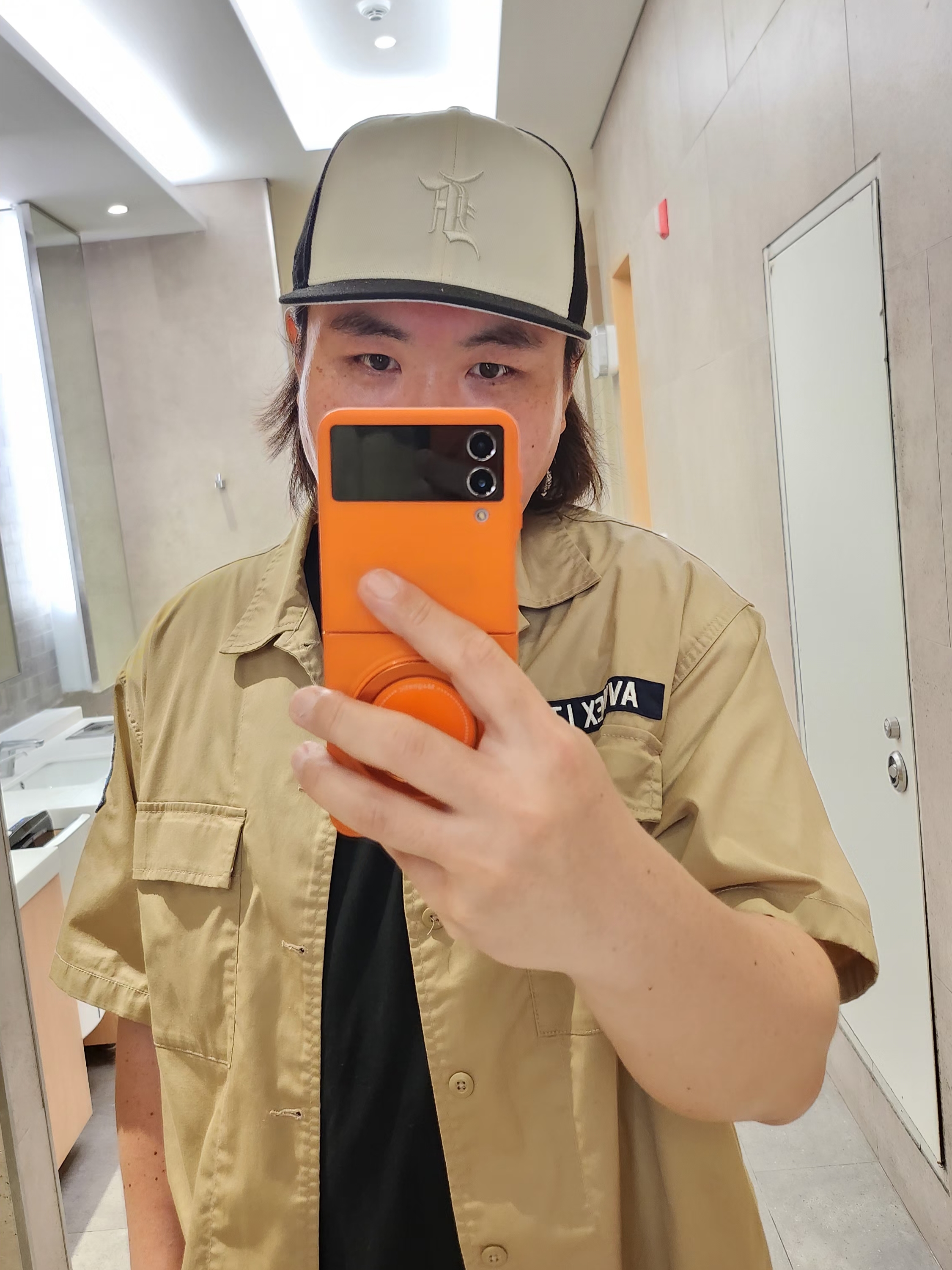Essentials x New Era 59FIFTY Fitted Cap Cream Black, (W) Nike Air Force 1 '07 Phantom Light Iron Ore 착용 스타일 - 3
