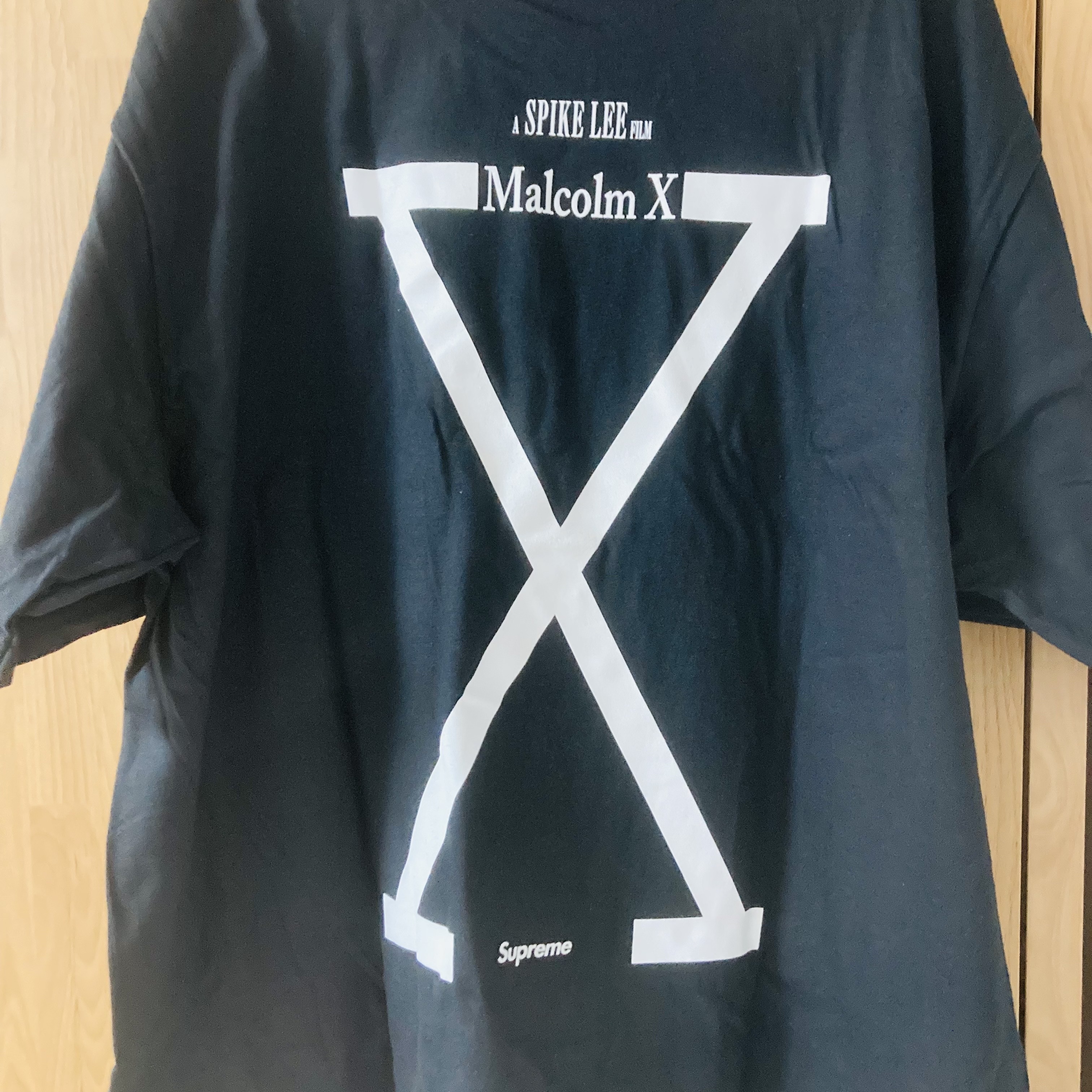 Supreme x 40 Acres Malcolm X T-Shirt Black - 25SS 착용 스타일 - 3