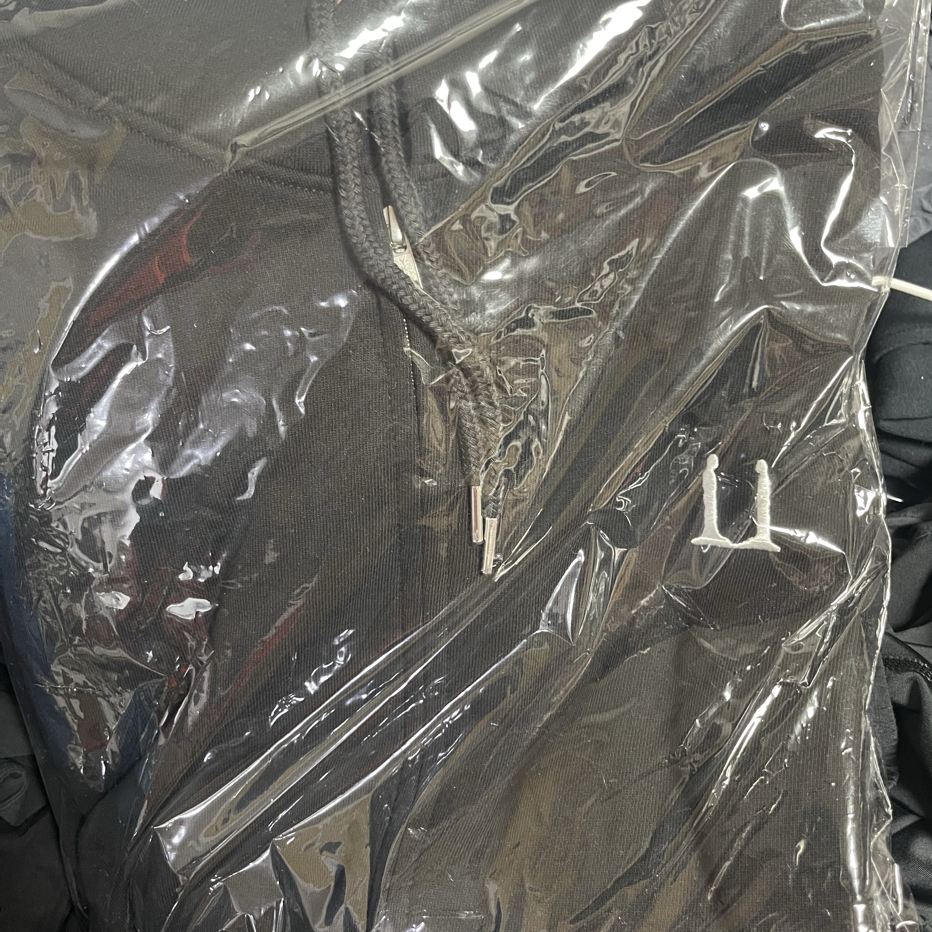 G-DRAGON Ubermensch T-Shirt Black 착용 스타일
