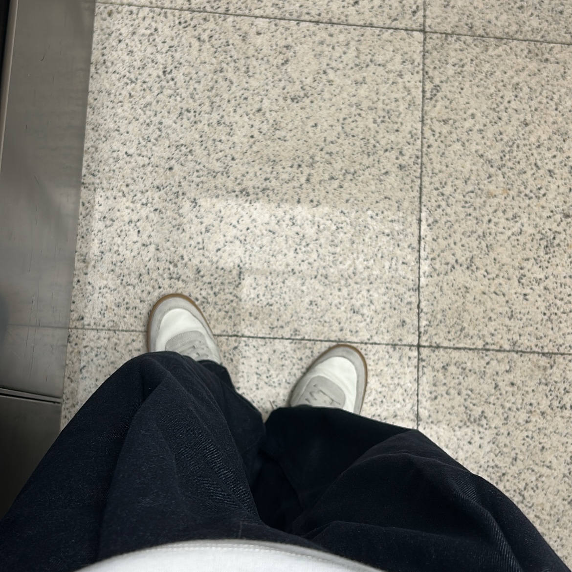 Nike x J.Crew Killshot 2 Sail Midnight Navy 착용 스타일