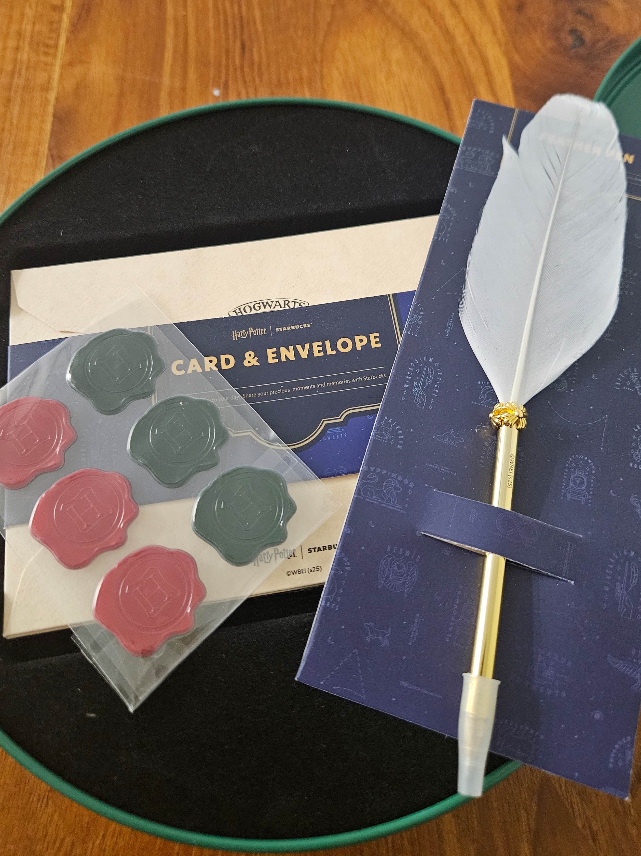 Starbucks x Harry Potter Stationery Set 착용 스타일 - 3