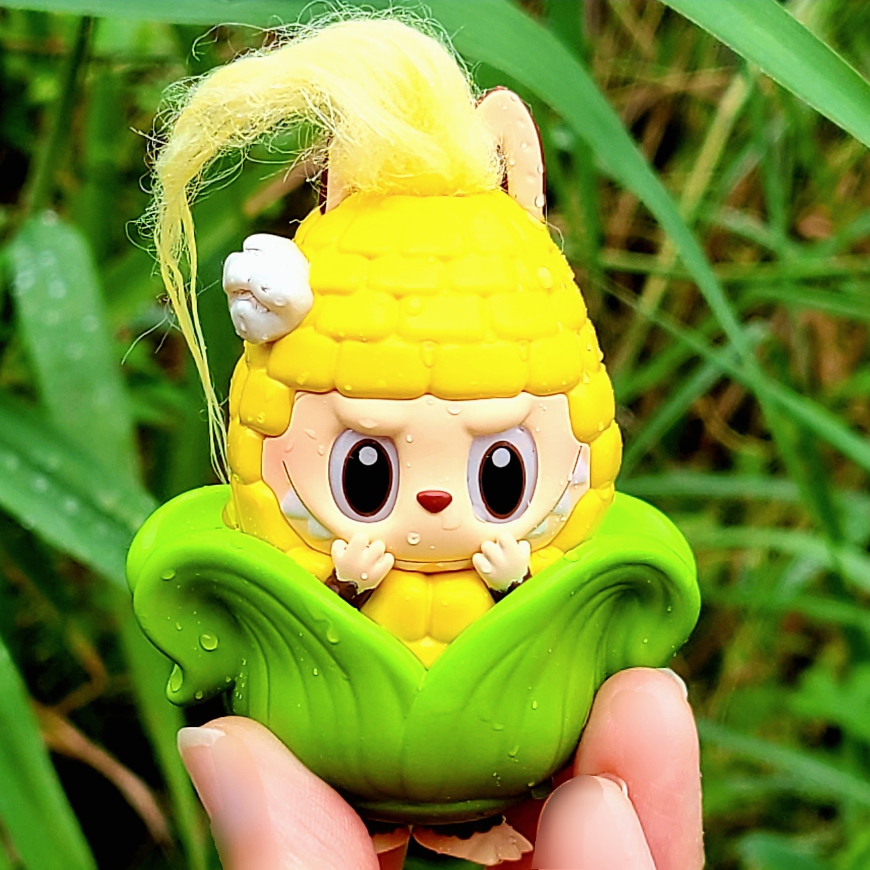 Pop Mart Labubu The Monsters Wacky Mart Series Figures Corn (Opened Case) 착용 스타일 - 2