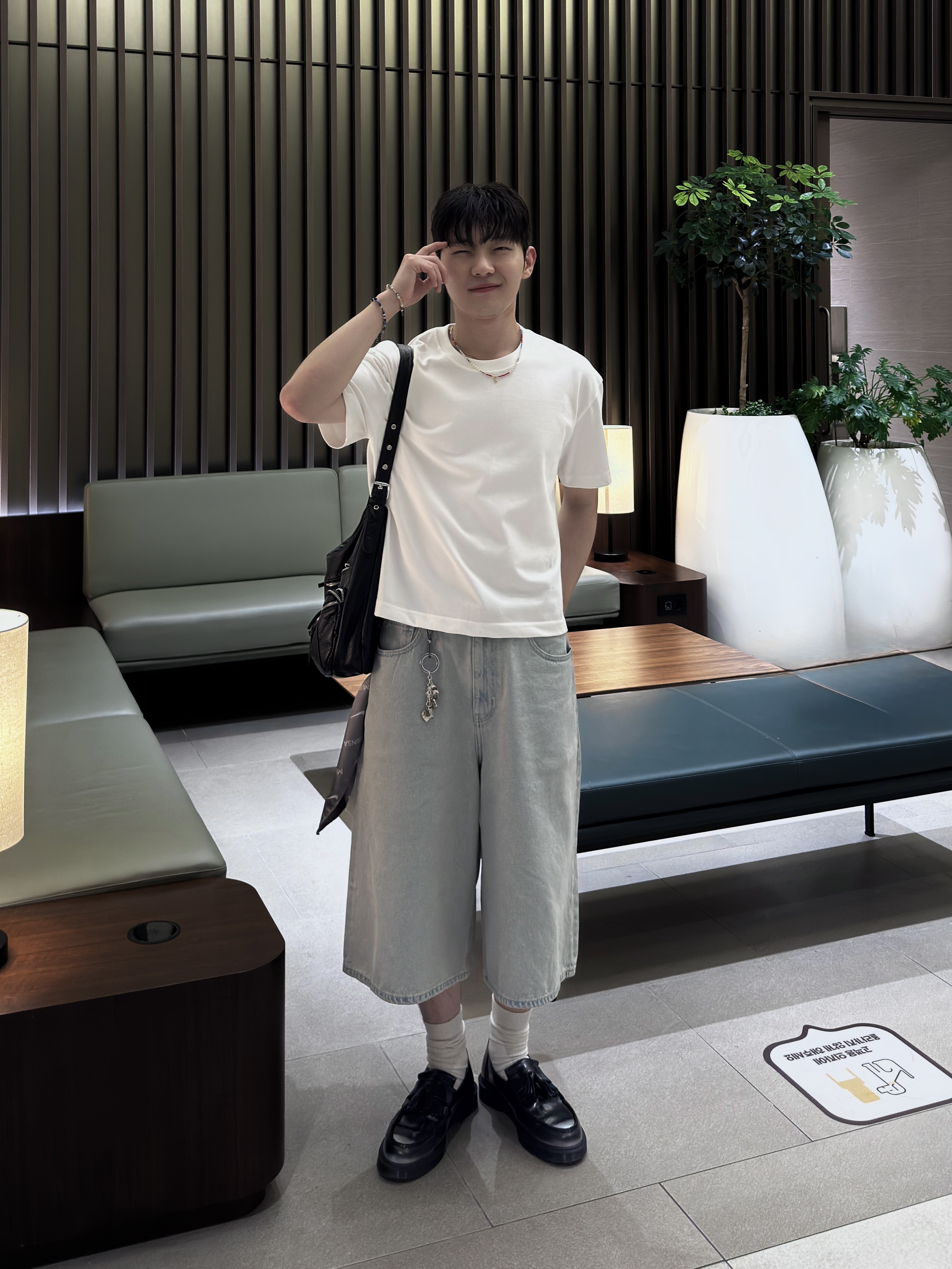 Dr. Martens Adrian Tassel Arcadia Rub Off Leather Loafers Silver, Kinchi x My Name Is Peter Boots - 888 (a) Yellow 착용 스타일 - 4