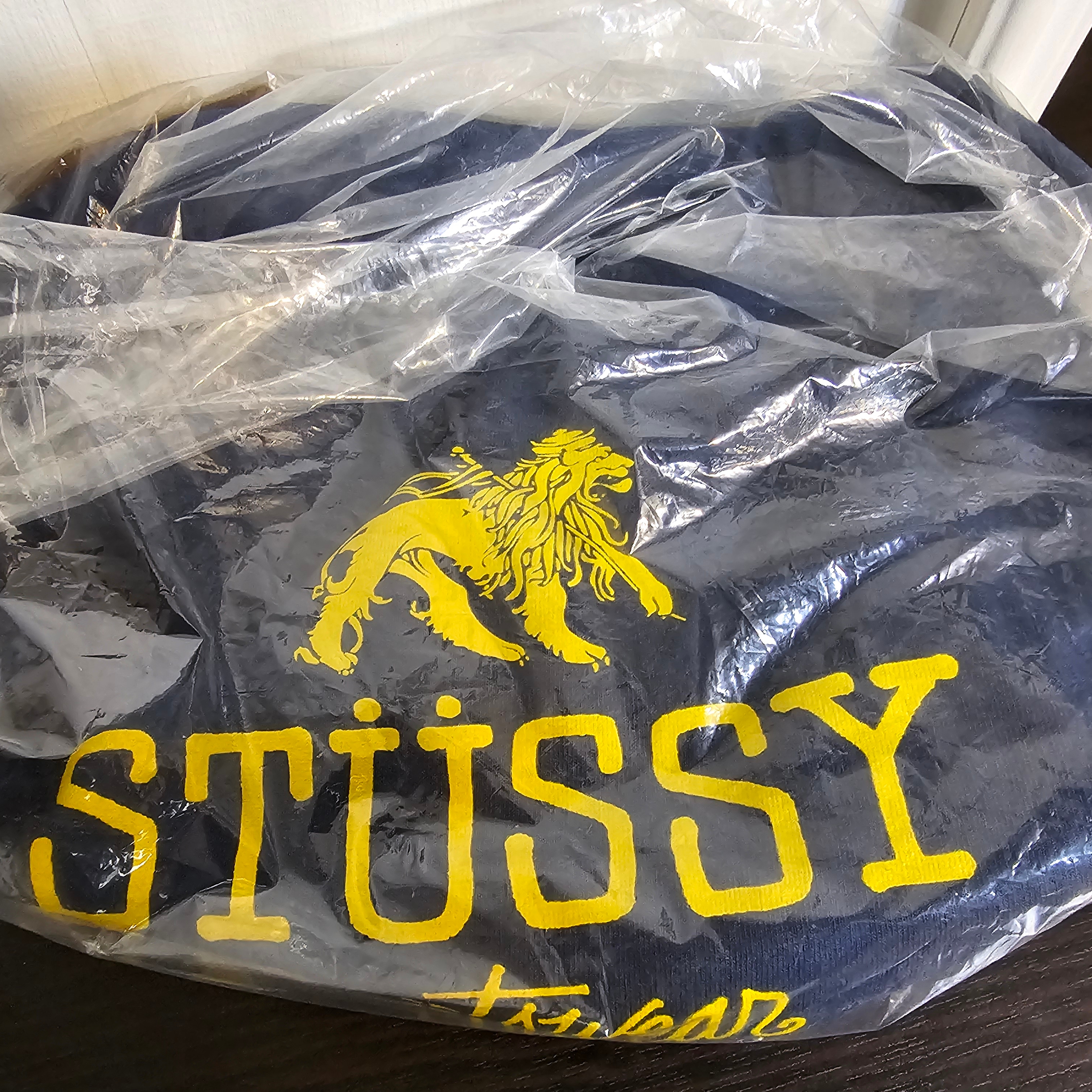 Stussy Sportswear T-Shirt Navy 착용 스타일