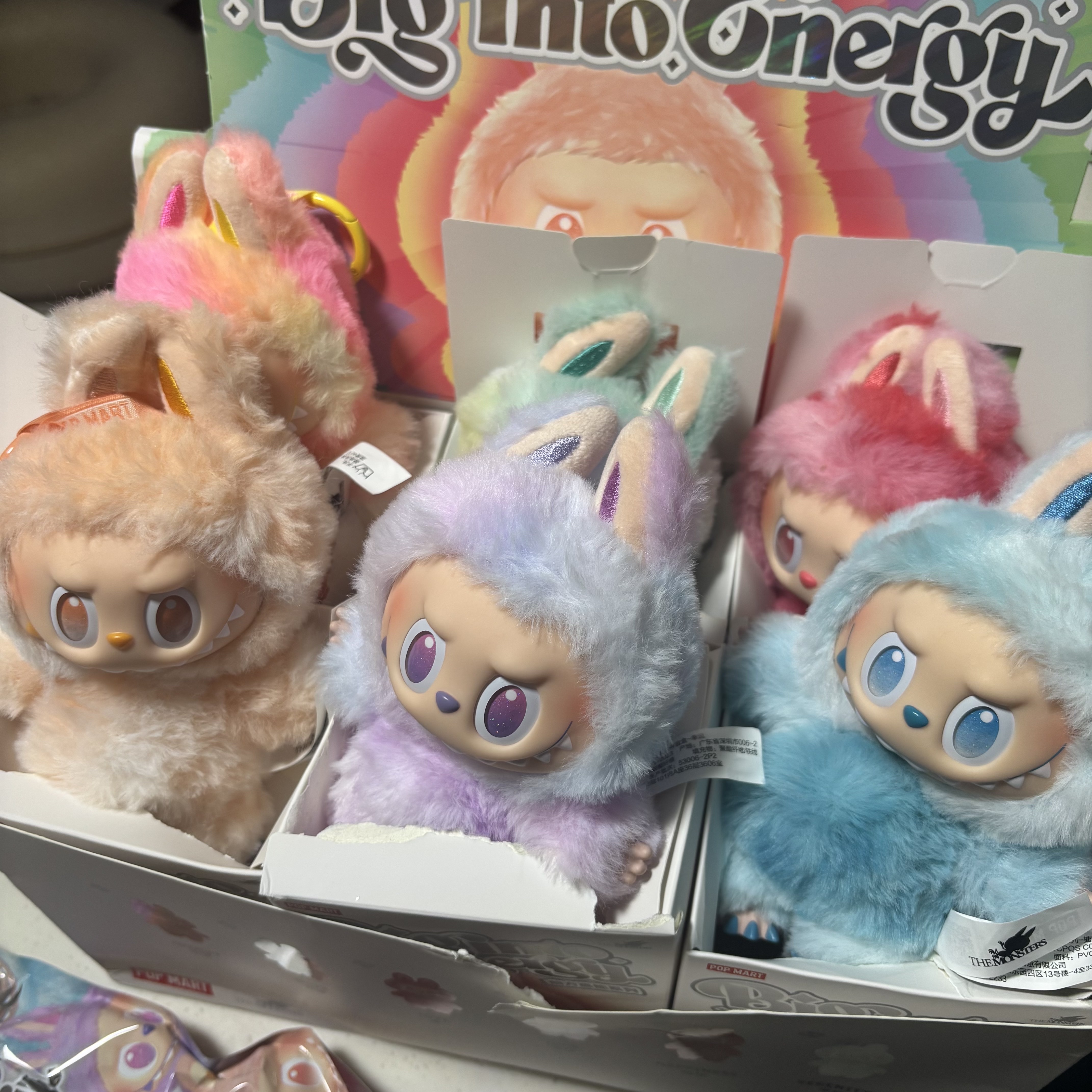 Pop Mart Labubu The Monsters Highlight Series Sealed Case (6 Blind Boxes) 착용 스타일 - 2
