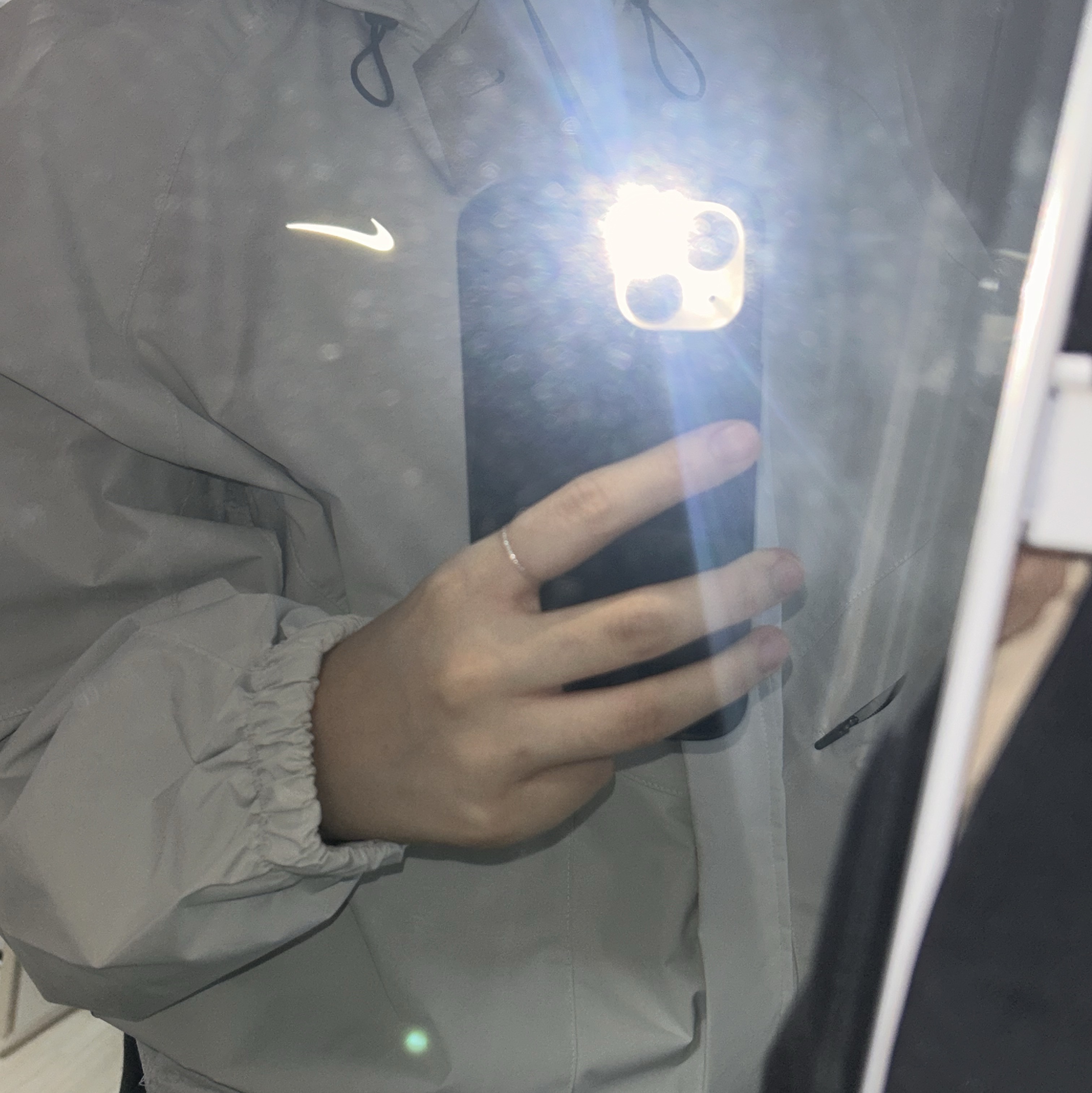 (W) Nike Storm Fit Swift Running Jacket Pale Ivory - Asia 착용 스타일