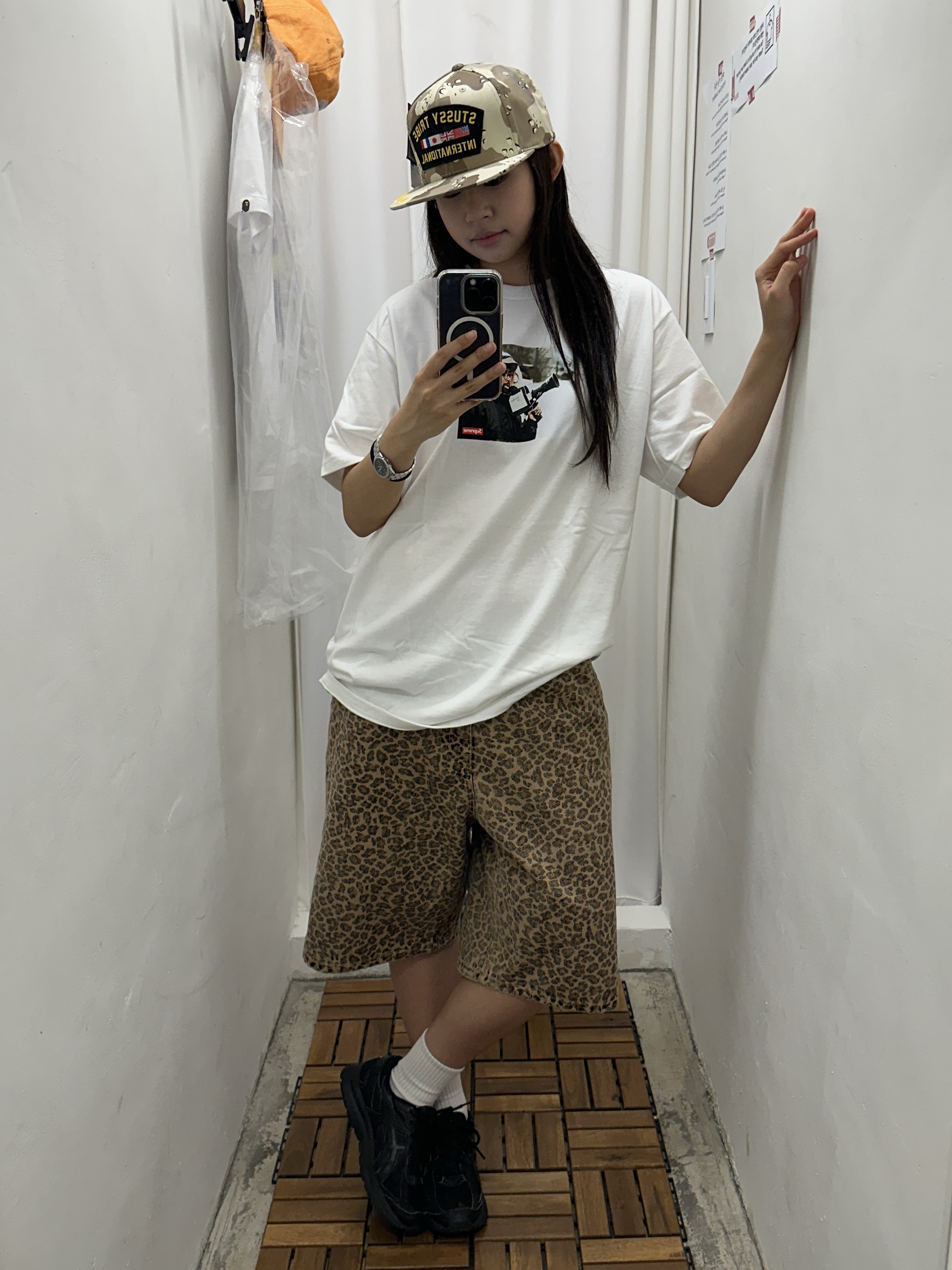 Supreme Pigment Canvas S Logo 6-Panel Orange - 23SS, Stussy Denim Work Shorts Leopard 착용 스타일 - 3