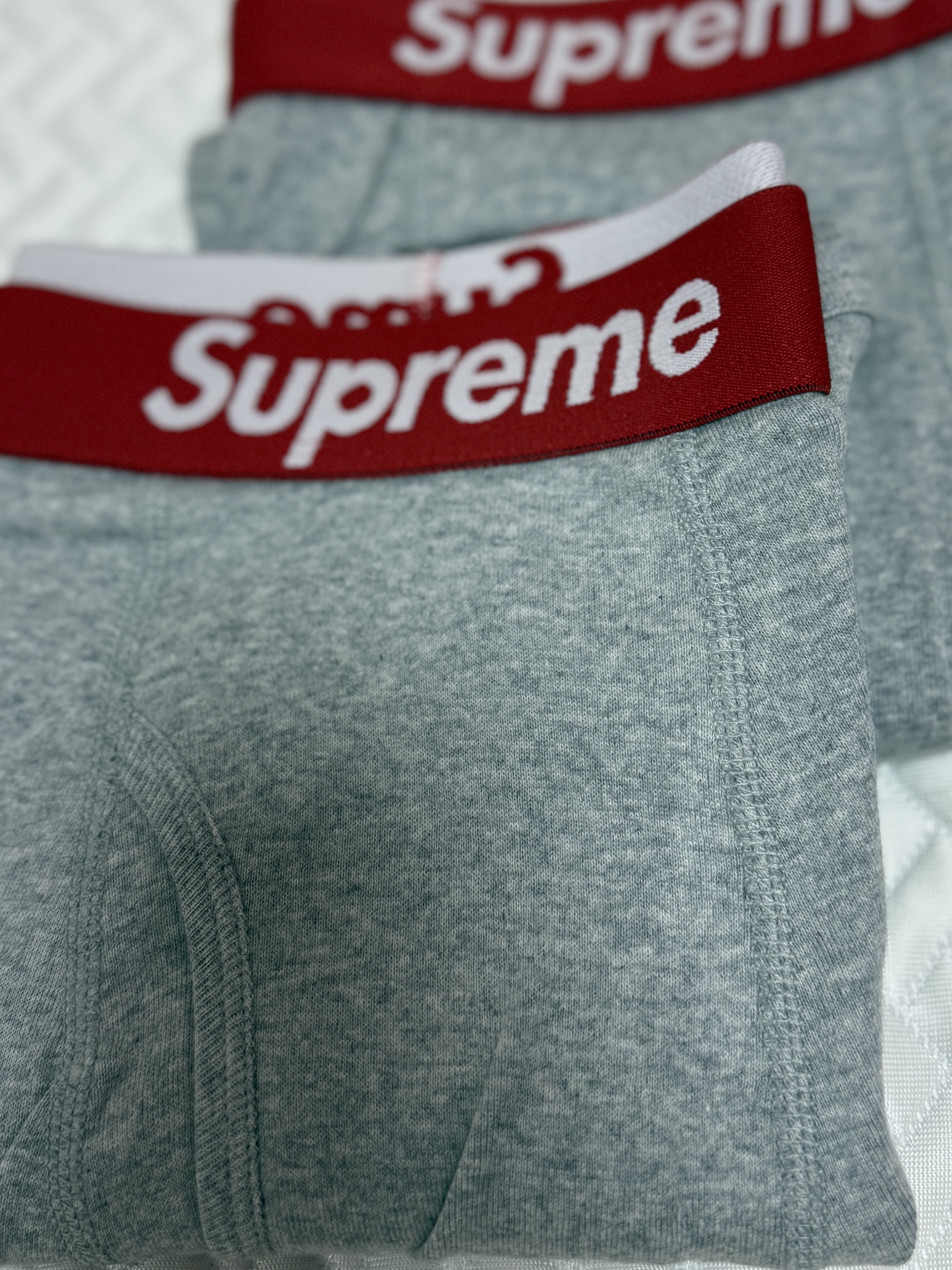 Supreme Hanes Boxer Briefs Heather Grey (2 Pack) 착용 스타일 - 2