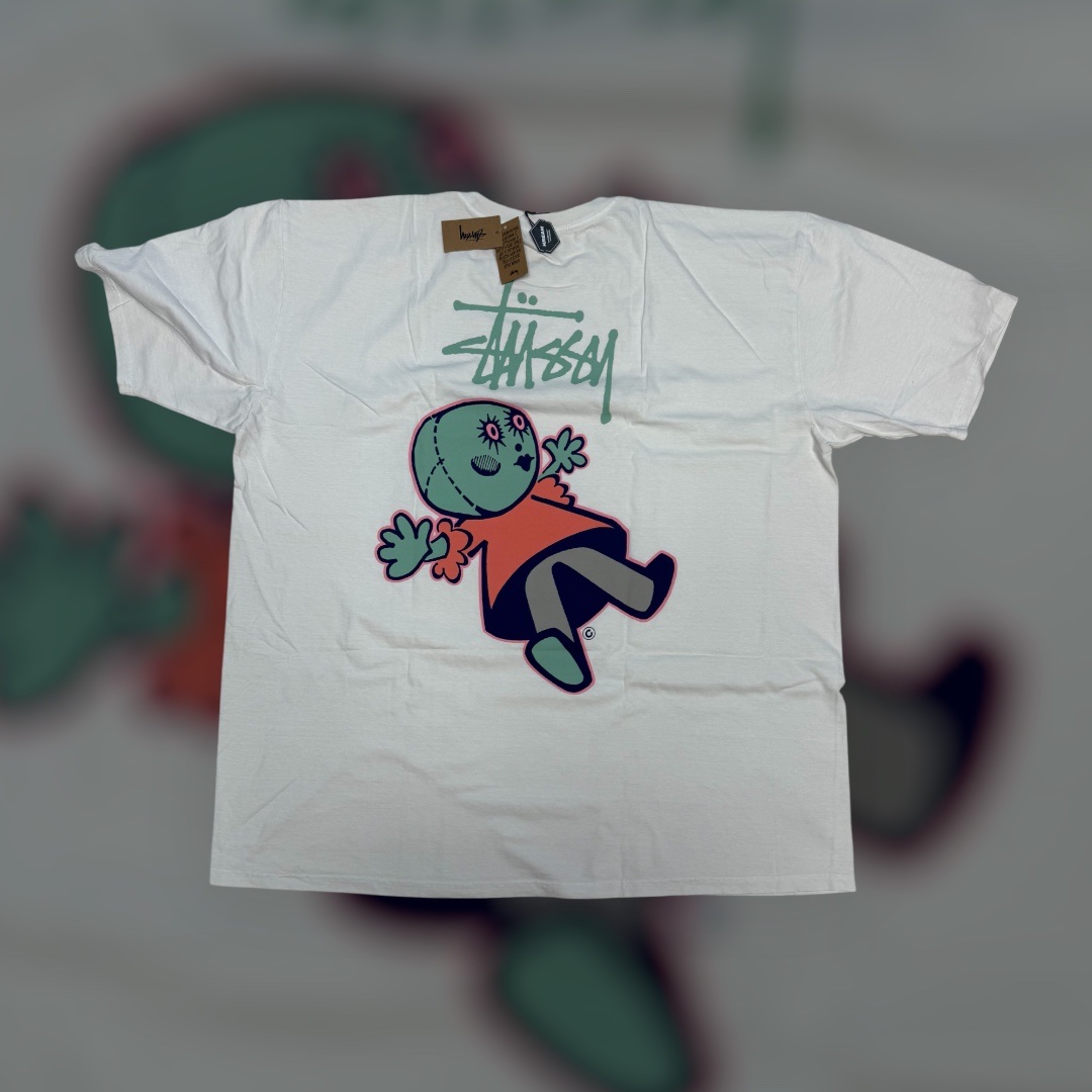 Stussy Dollie Pigment Dyed T-Shirt Natural 착용 스타일