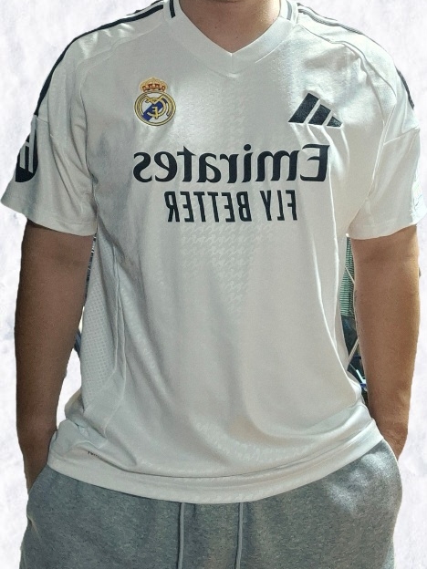 Adidas Bayern Munchen 2024/25 3rd Jersey Linen - KR Sizing (Non Marking Ver.), Adidas Real Madrid 2023/24 Home Jersey White - KR Sizing (Non Marking Ver.) 착용 스타일 - 6