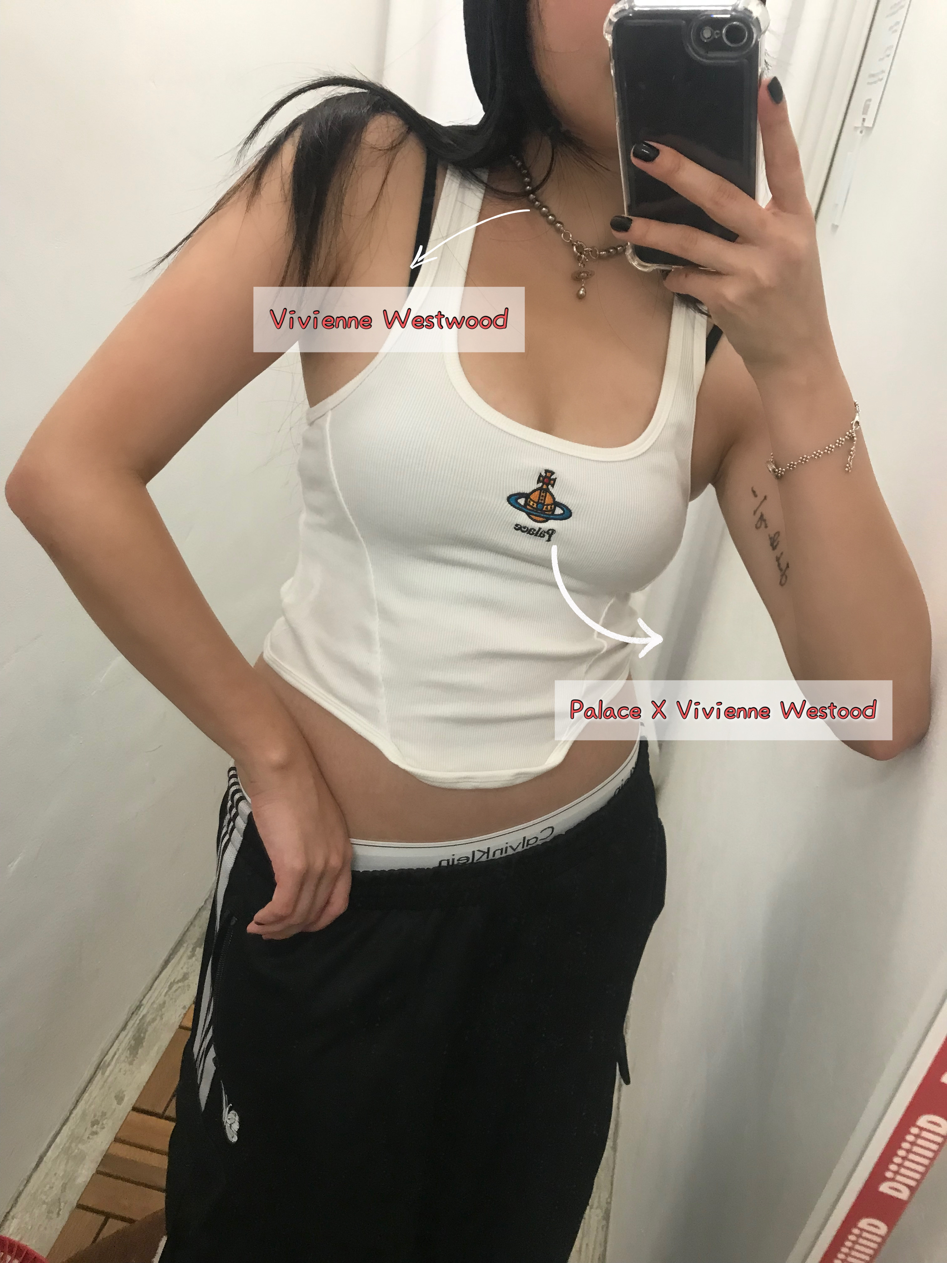 (W) Palace x Vivienne Westwood Corset Rib Vest White - 24FW, Needles H.D. Track Pants Poly Smooth Black White 착용 스타일 - 1
