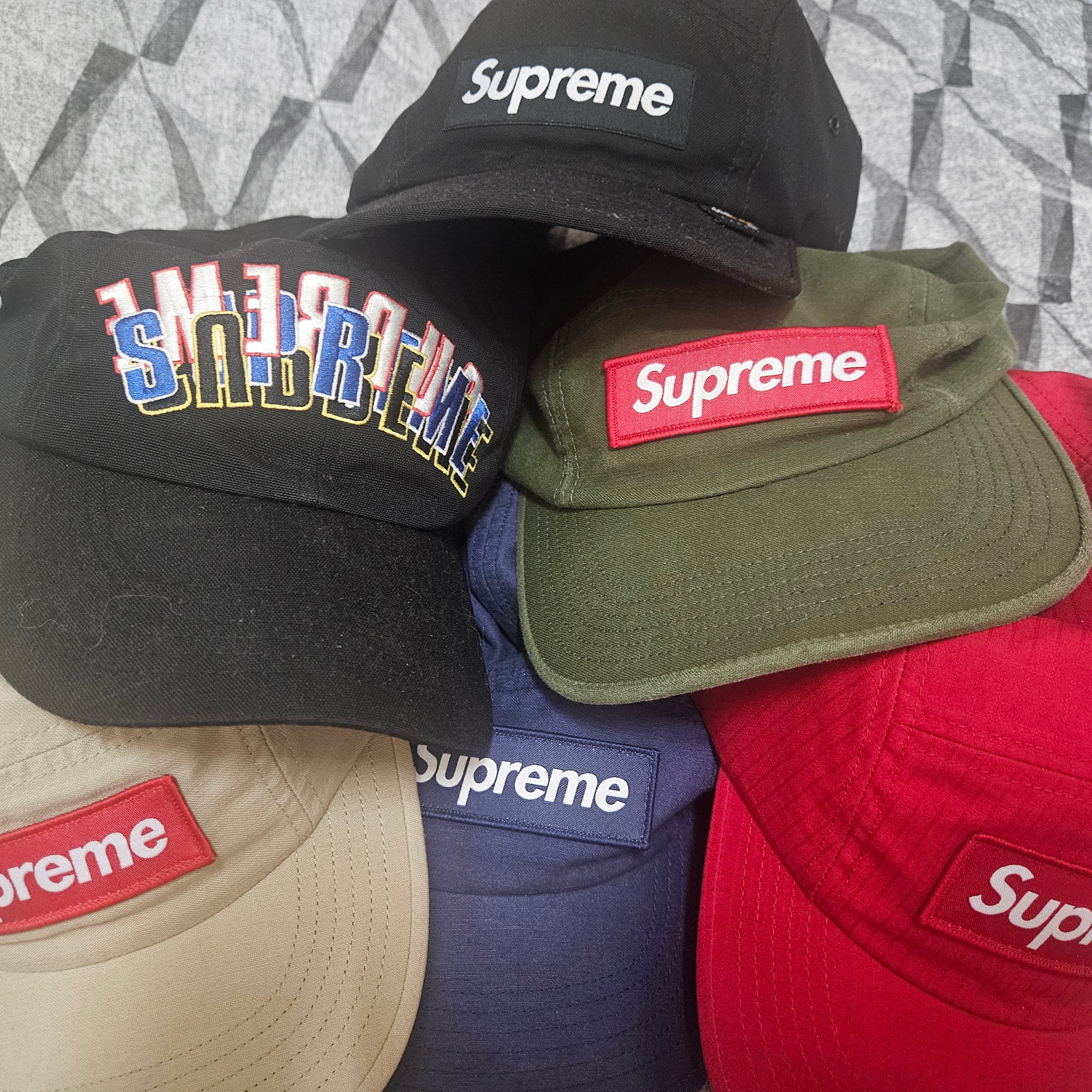Supreme Military Camp Cap Navy - 23FW 착용 스타일 - 2