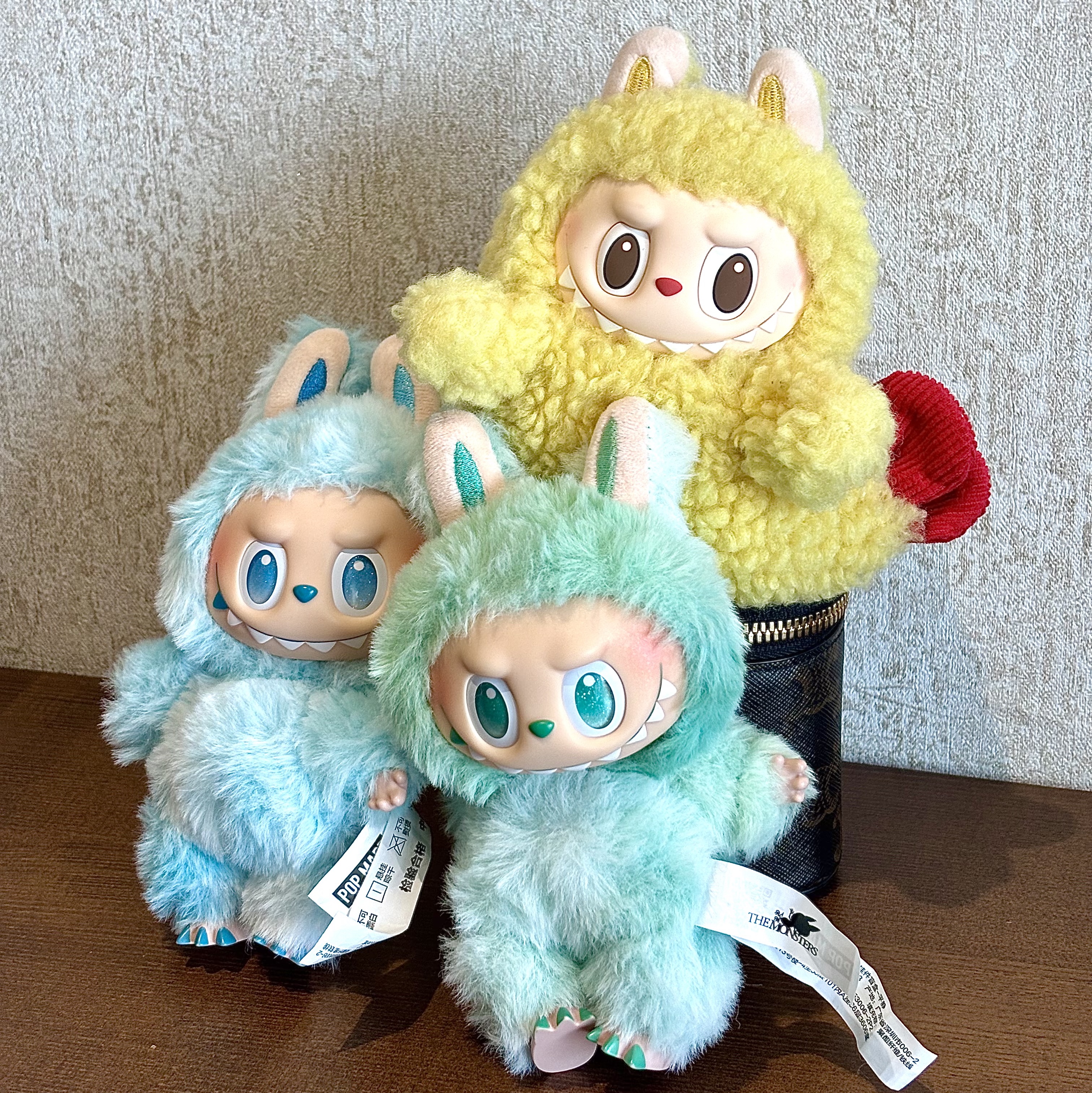 Pop Mart Labubu The Monsters Highlight Series Hope Keyring (Opened Case), Pop Mart Labubu The Monsters Highlight Series Serenity Keyring (Opened Case) 착용 스타일
