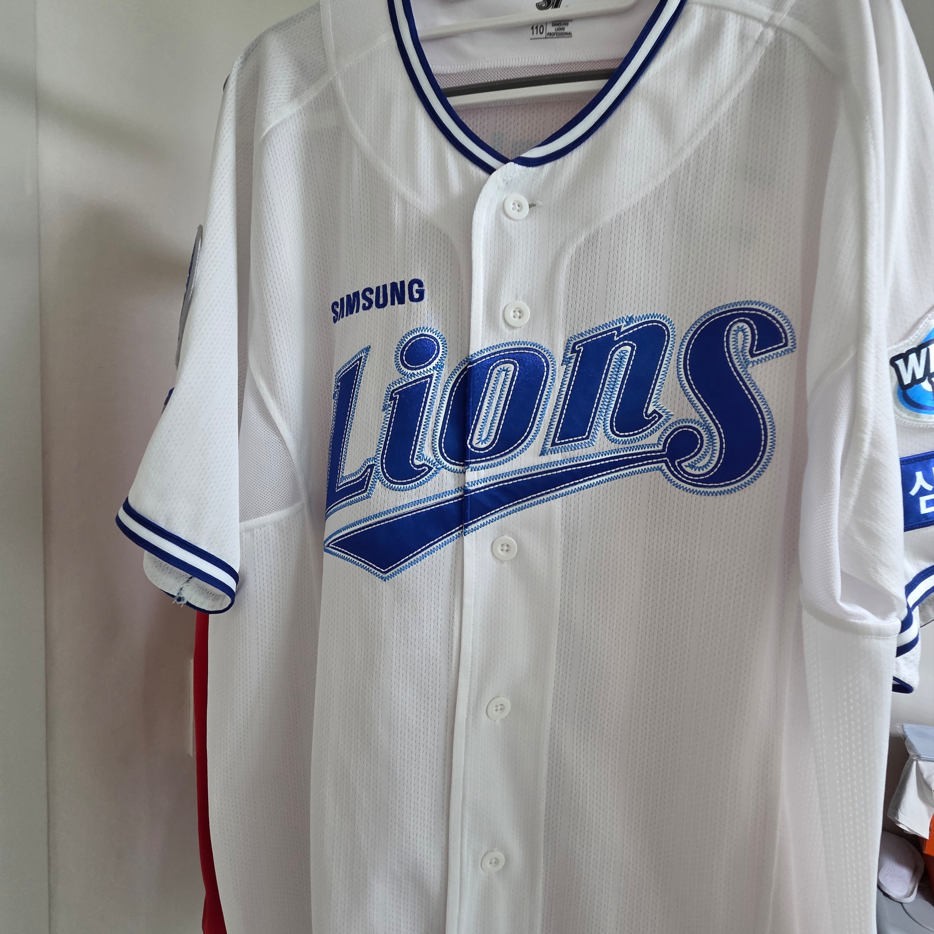 Samsung Lions 2025 Professional Home Uniform White (Non Marking Ver.) 착용 스타일