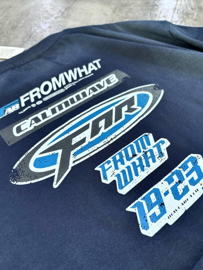 [더블적립]Farfromwhat Far Washed Logo T-Shirts Navy 착용 스타일 - 3