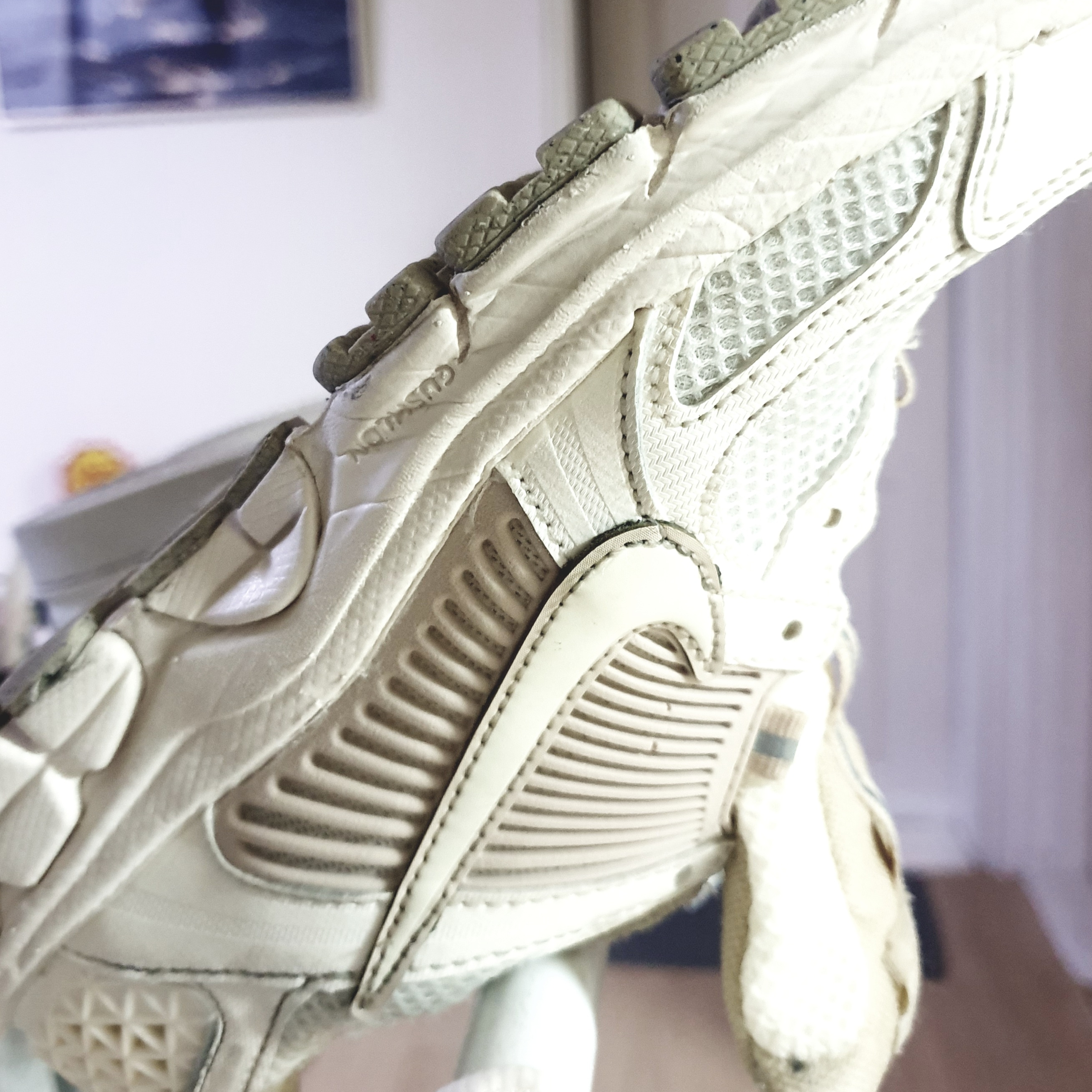 (GS) Nike Zoom Vomero 5 Pale Ivory Sand Drift 착용 스타일