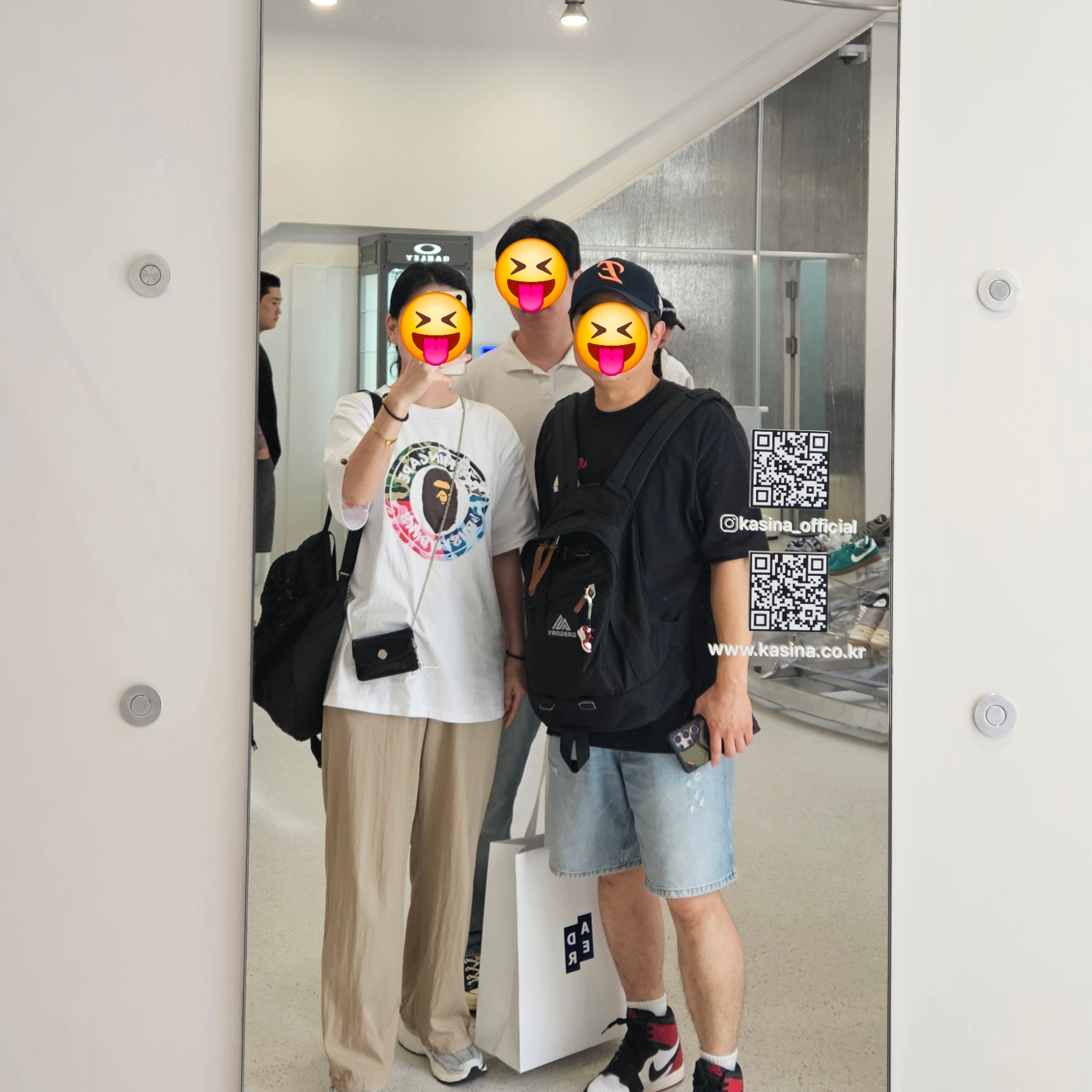 Palace Tri-Hearts T-Shirt Black - 24SS, Jordan 1 Retro High OG Black Toe 착용 스타일 - 5