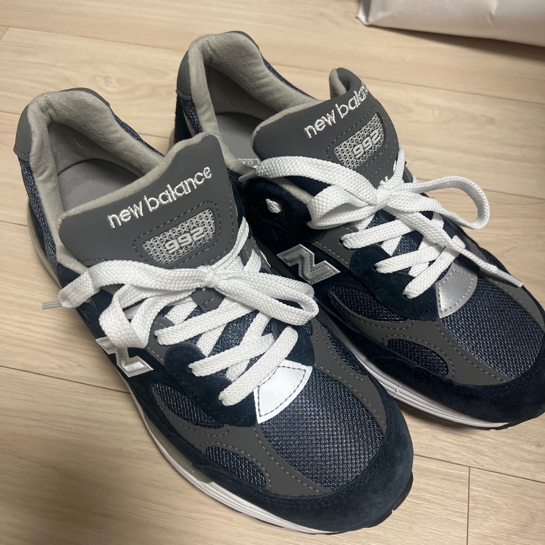 New Balance 992 Made in USA Core Navy 착용 스타일