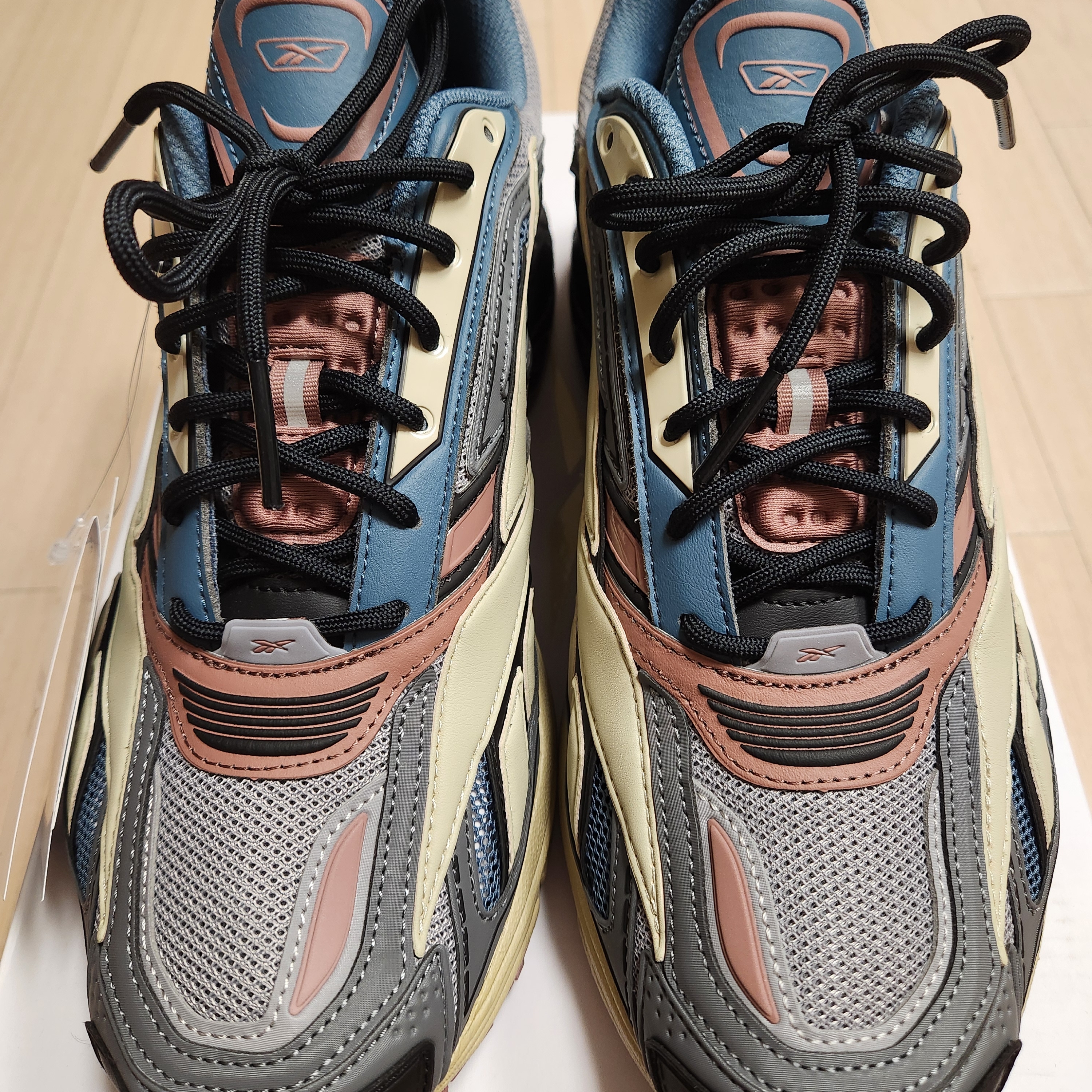 Reebok Premier Road Ultra Soft Pink 착용 스타일 - 3