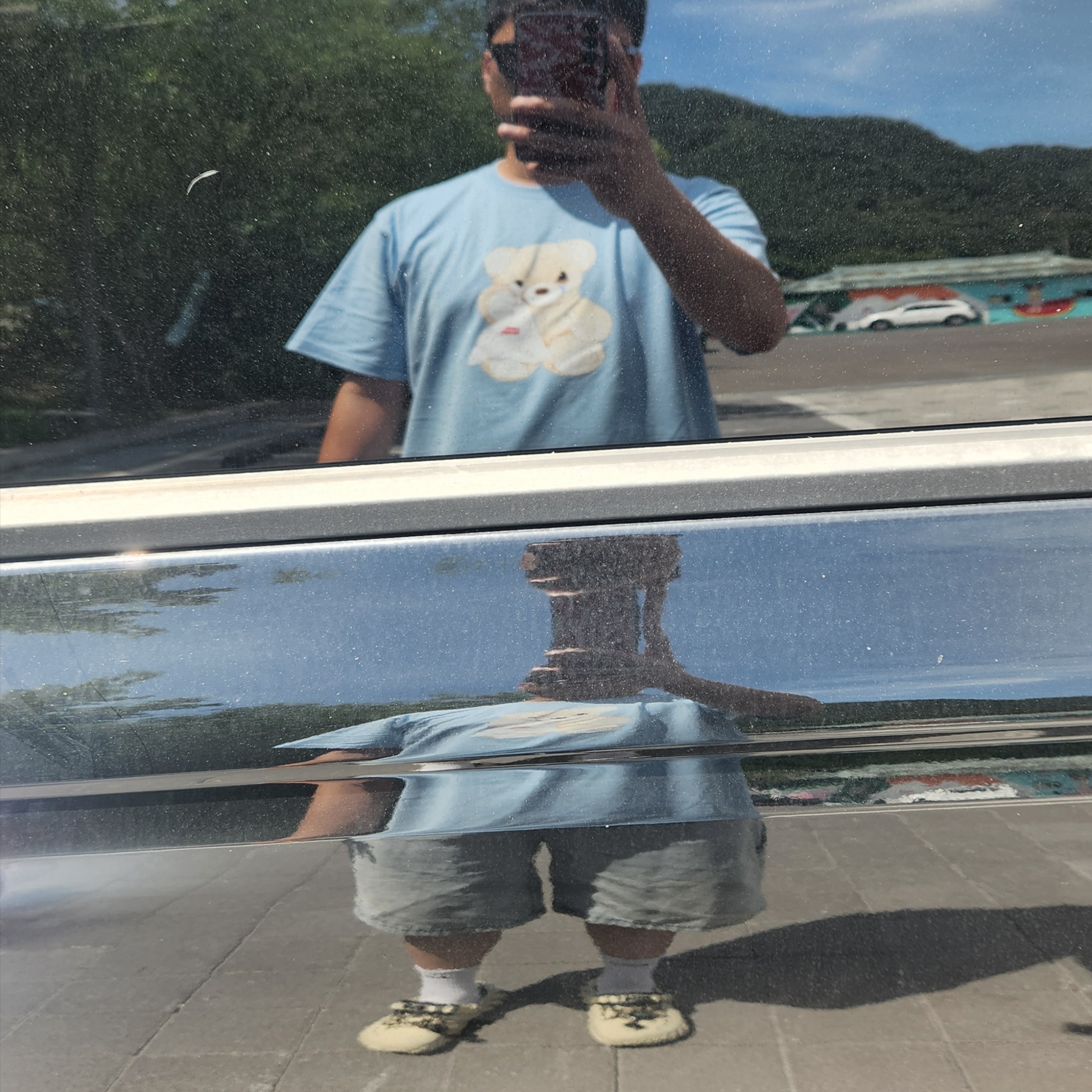 Supreme Bear T-Shirt Powder Blue - 25SS 착용 스타일
