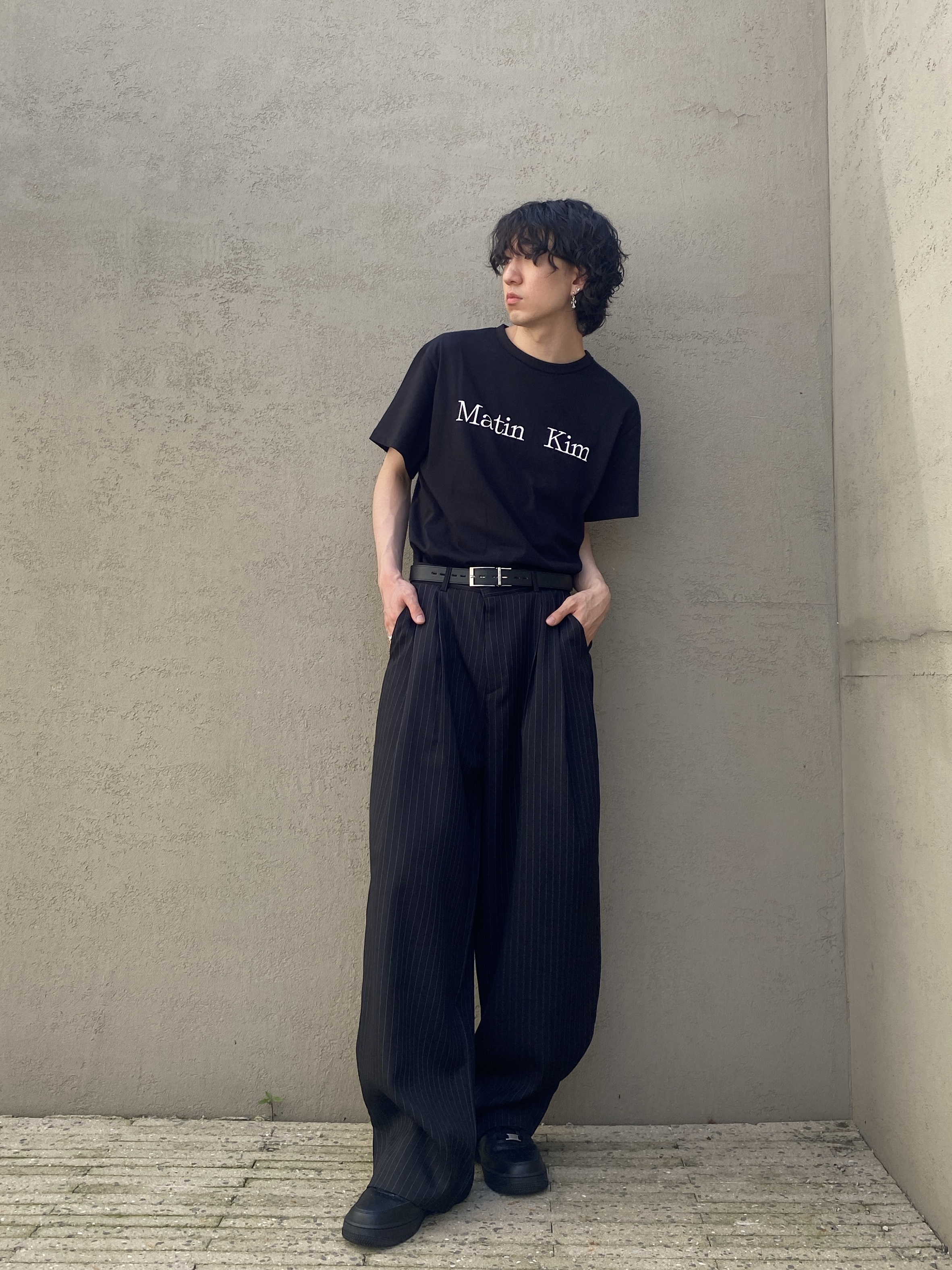 Matin Kim Logo Top Black, Nike Air Force 1 '07 Low Triple Black 착용 스타일