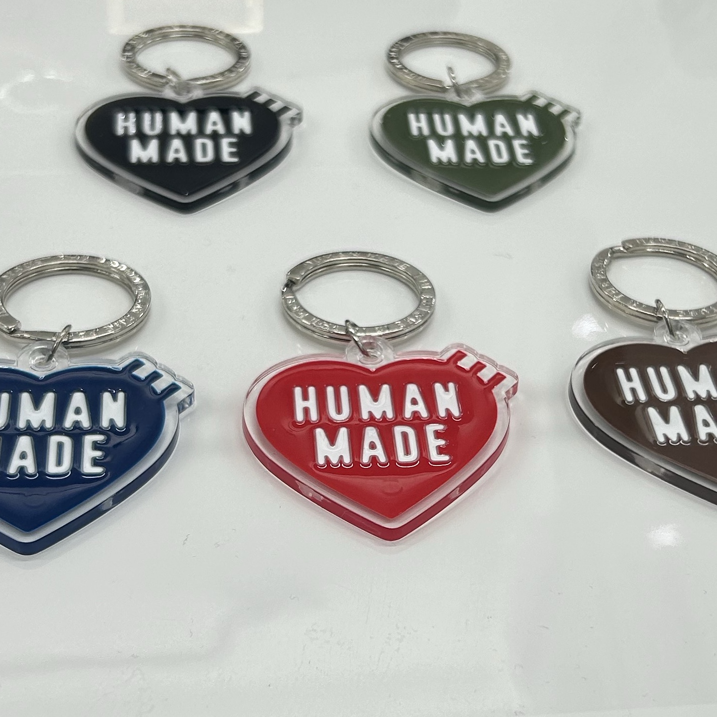 Human Made Heart Keyring Red 착용 스타일